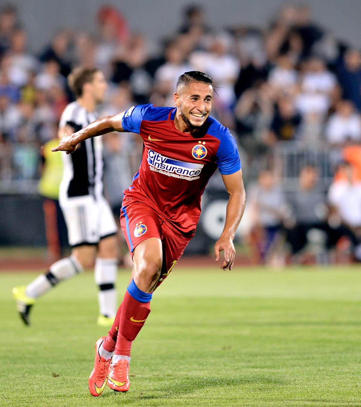 Hamroun, înapoi în fotbalul din România Retras în 2024, fostul fotbalist de la FCSB a revenit asupra deciziei și va juca în Liga 3