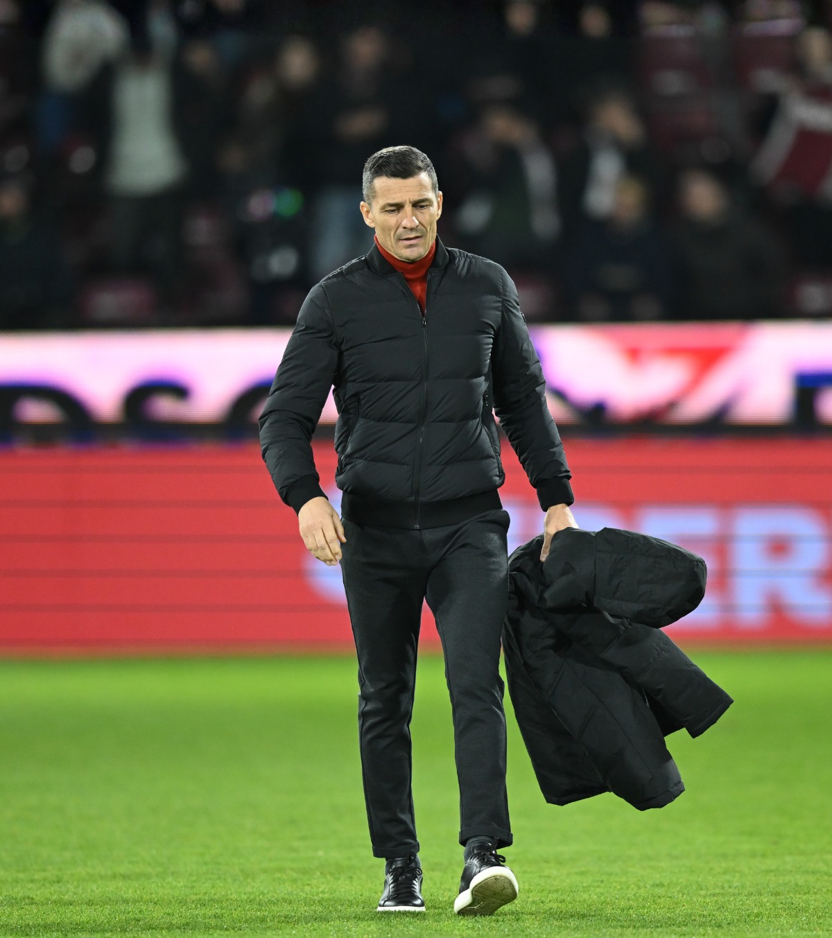 „Prea multă încredere” Costel Gâlcă și-a criticat dur jucătorii după umilința suferită de Rapid: „Trebuie să fim realiști”