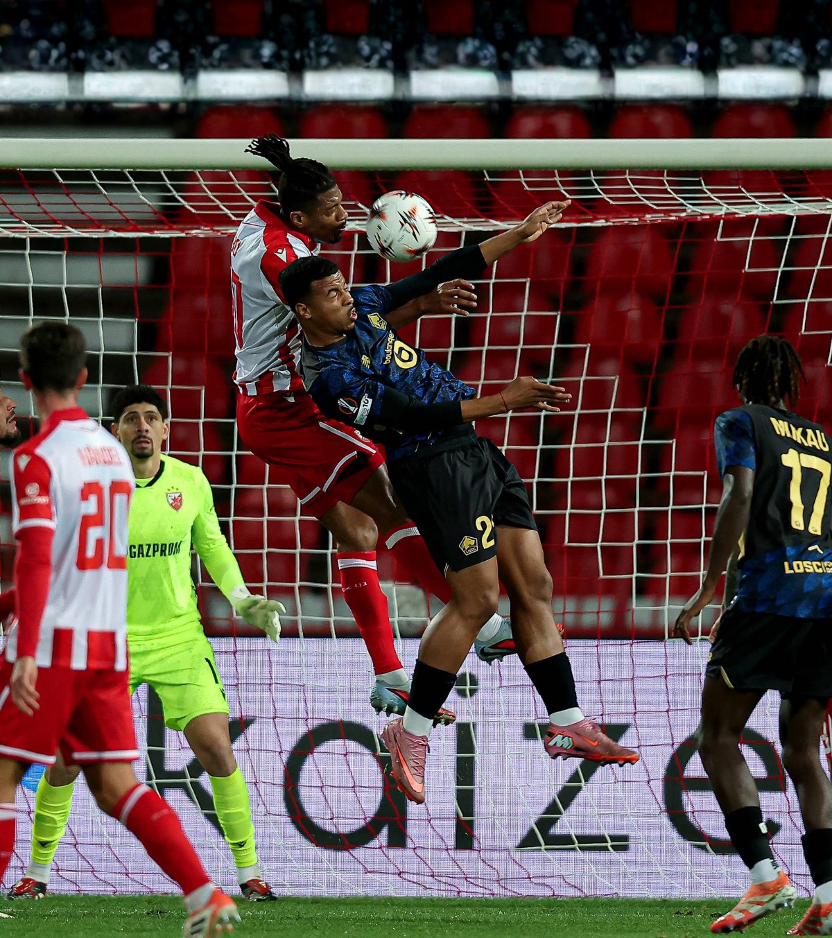 Le demite FCSB antrenorul? Situația ar putea deveni insuportabilă la Steaua Roșie dacă pierde joi. A scăpat de două ori la limită!