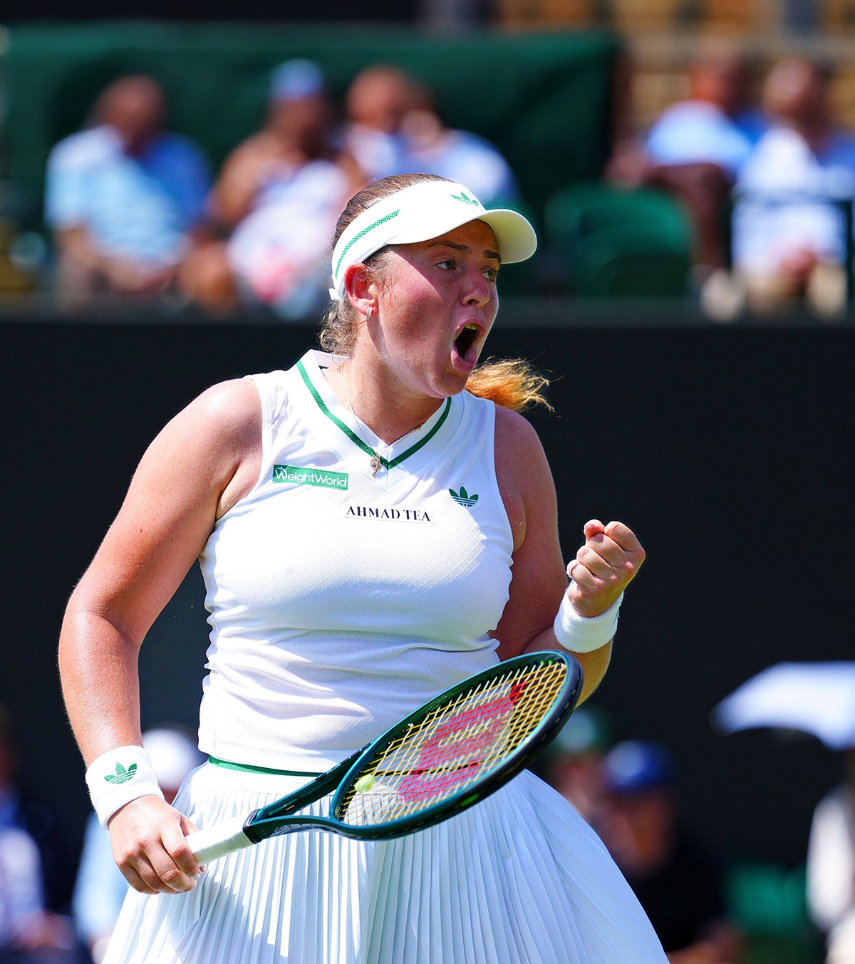 Are o avere din tenis, dar nu e de ajuns Cu ce a ajuns să se ocupe jucătoarea care a învins-o pe Halep în finala RG 2017: „Sunt uluită că face asta”