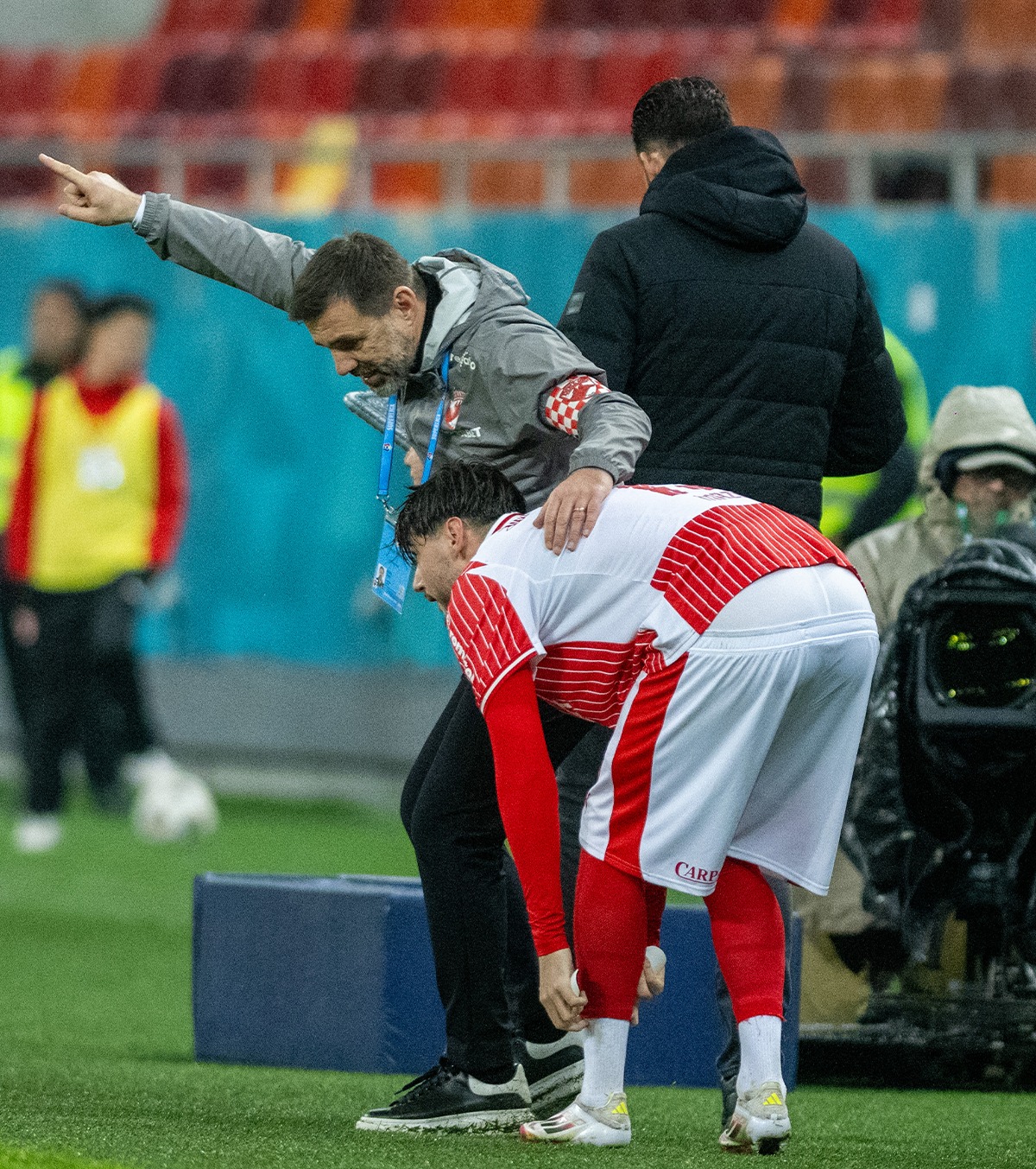 Mazilu a revenit după 20 de luni FOTO. Fotbalistul a bifat primele minute la Dinamo. Nu mai jucase din aprilie 2024!