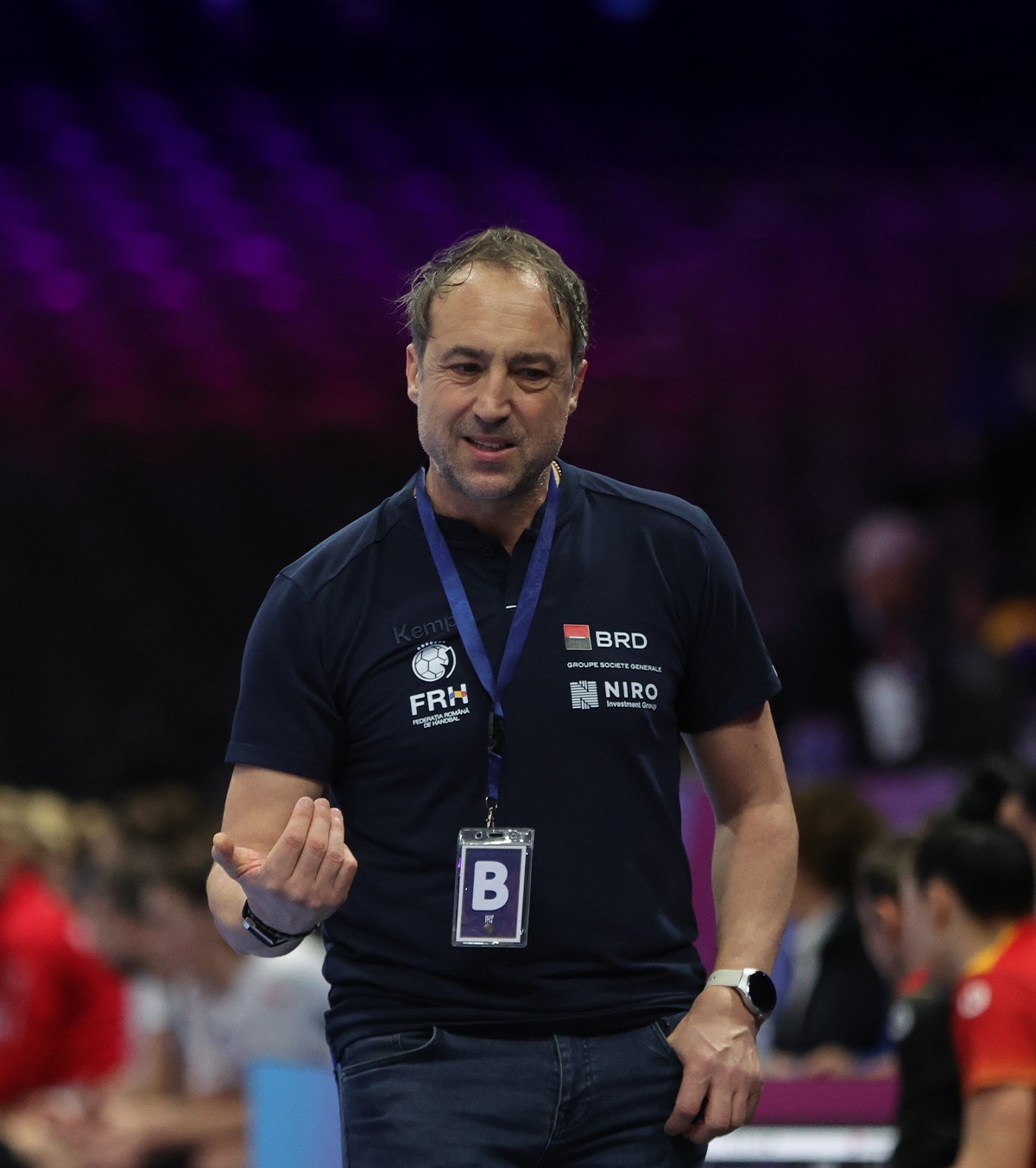 „Nu poți să faci așa ceva la un Mondial” Selecționerul Ovidiu Mihăilă, aspru criticat de un fost mare handbalist: „Fetele nu mai știau pe ce lume trăiesc”