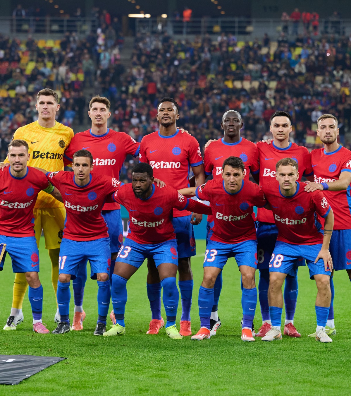 FCSB, primul „11” cu Feyenoord Sunt 9 indisponibili, în frunte cu Olaru. Cum arată echipa de start împotriva trupei antrenate de Van Persie
