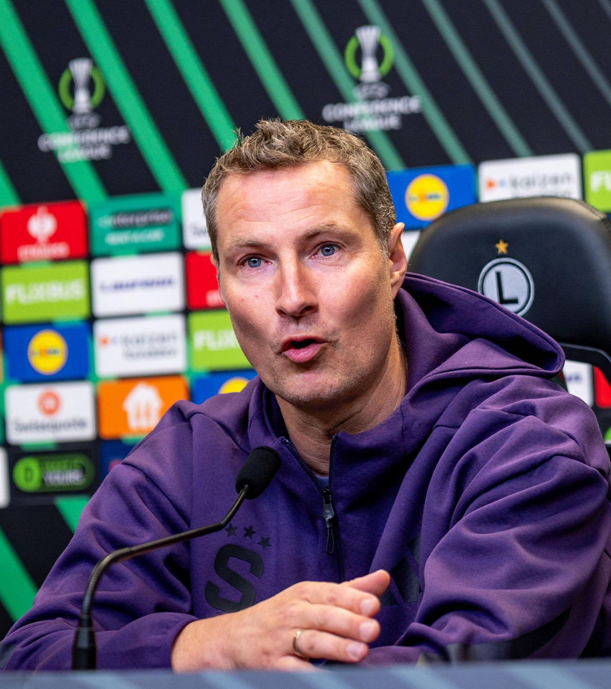 Se teme de Craiova Antrenorul echipei Sparta Praga, înaintea meciului din Conference League: „Foarte dificil” + Ce spune despre Coelho