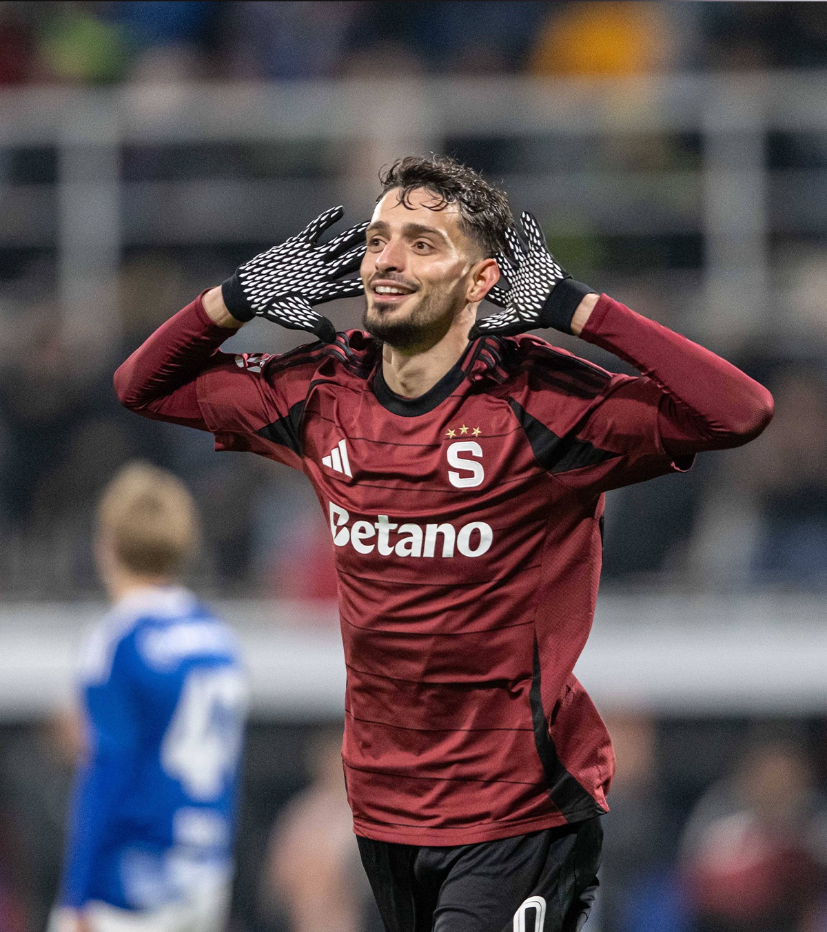 Rrahmani, din nou în România Fostul atacant de la Rapid i-a pus gând rău Craiovei: „Voi fi fericit dacă voi marca”