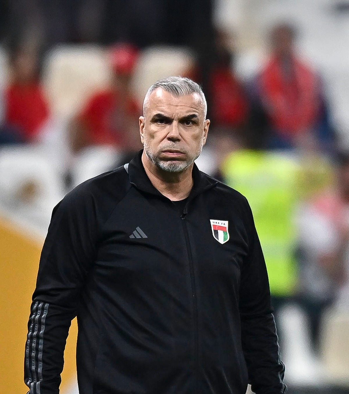 Olăroiu și-a aflat adversarul Cu cine va juca Emiratele Arabe Unite în sferturile Cupei Arabiei