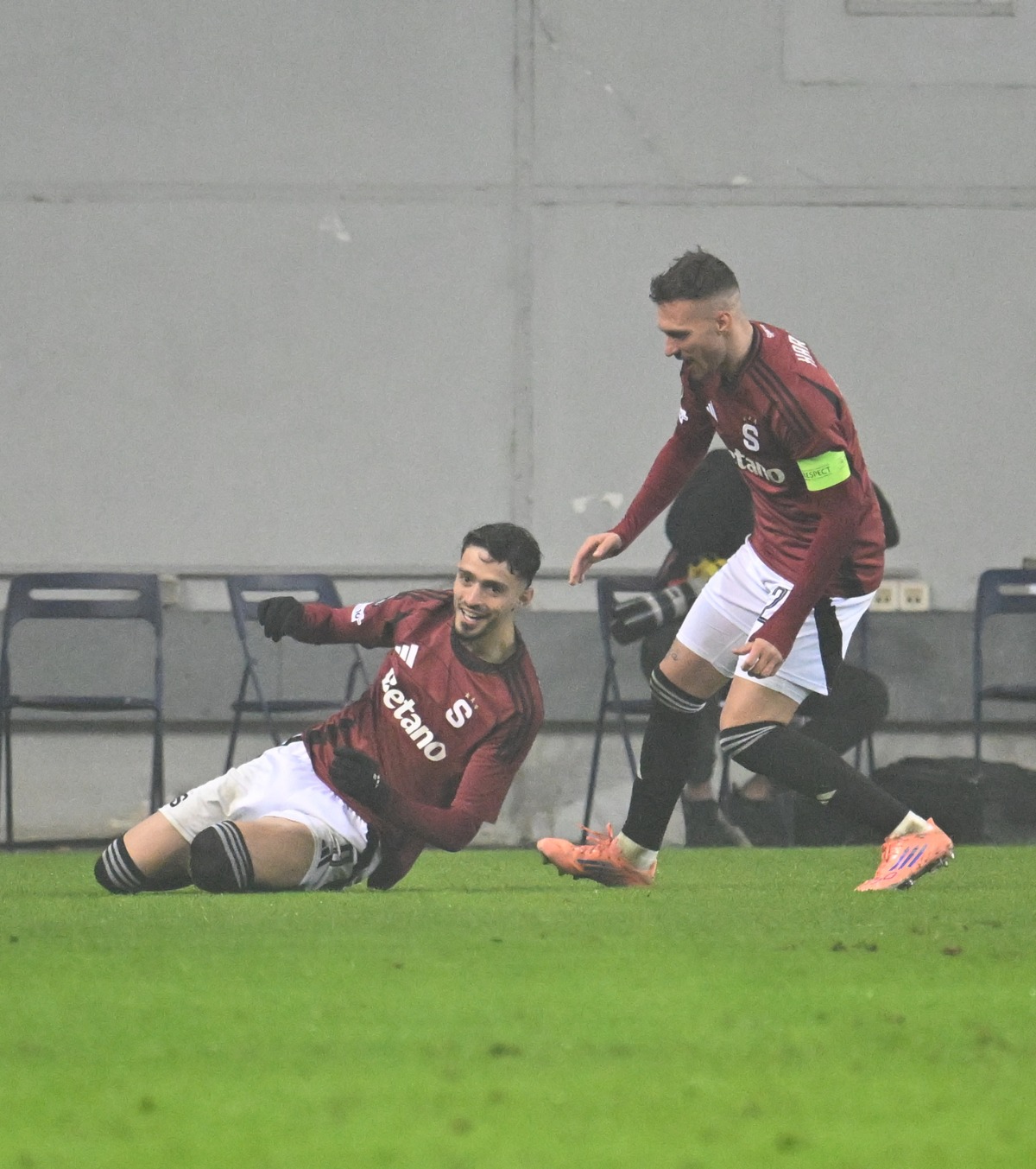 „O plăcere să înscriu în România” Rrahmani s-a gândit la Rapid, după ce a marcat pe „Oblemenco”: „Sper să realizeze ceva important”