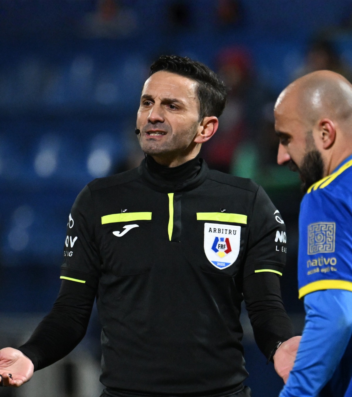 Colțescu primește derogare Arbitrul despre care MM Stoica a spus că „nu vreau să-l mai văd” va oficia în Liga 1 și la 49 de ani. Decizia lui Vassaras