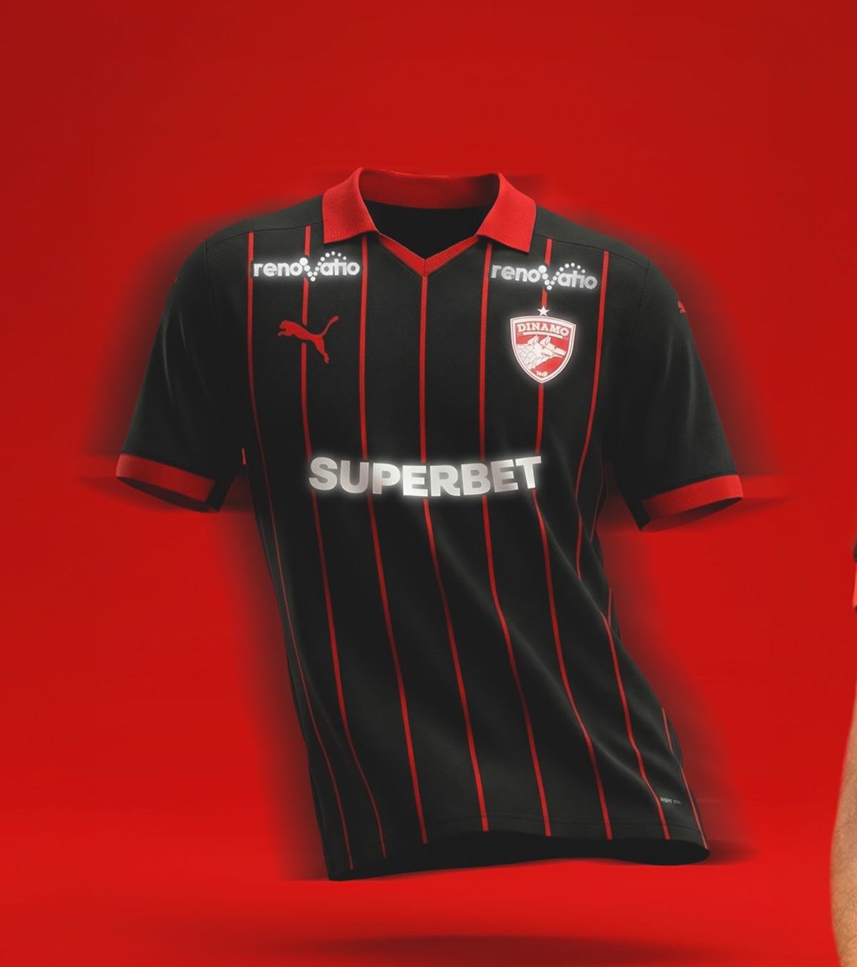 Tricouri noi pentru Dinamo  FOTO. Motivul pentru care „câinii” au lansat al 6-lea echipament  din acest sezon