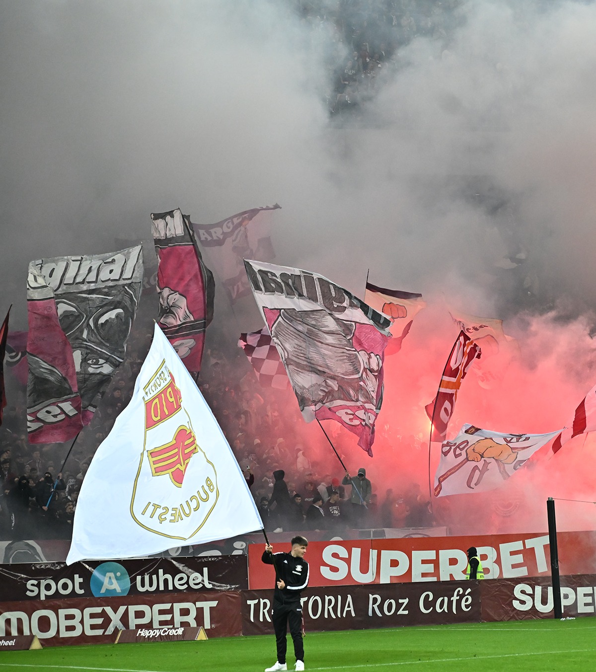 Bilete FCSB - Rapid Câte tichete au primit fanii giuleșteni pentru ultimul derby al anului din Liga 1