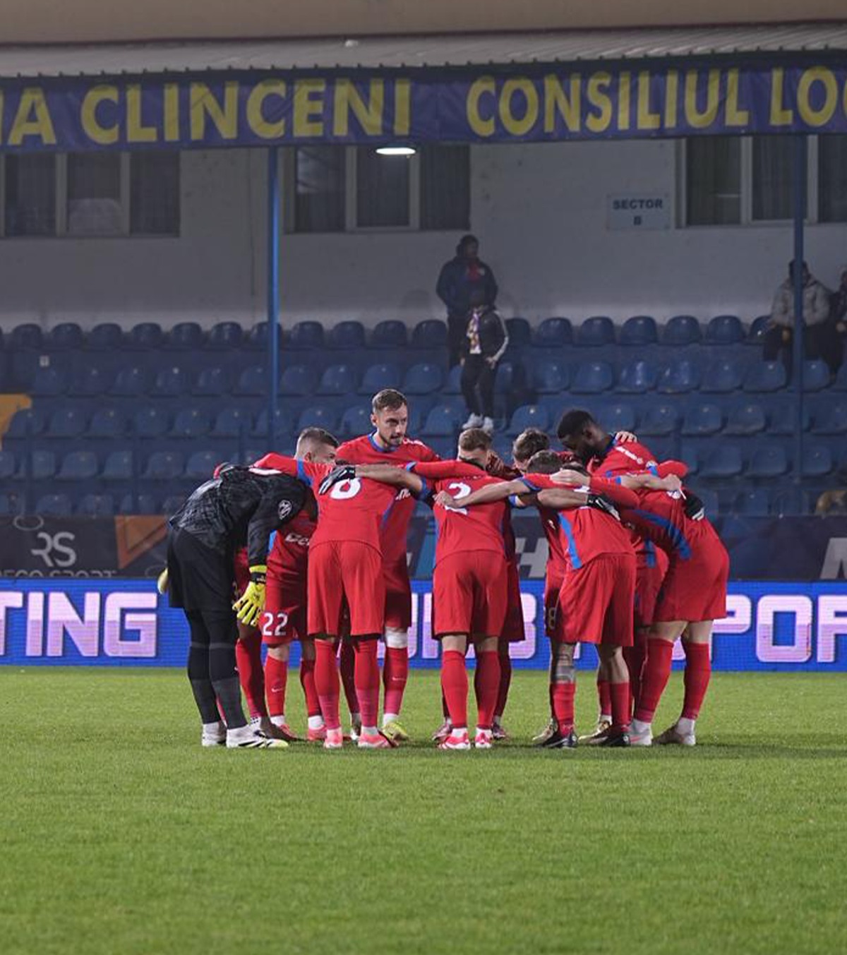 Situație neverosimilă la FCSB Decizie stranie luată de campioană: ce s-a întâmplat pe banca de rezerve