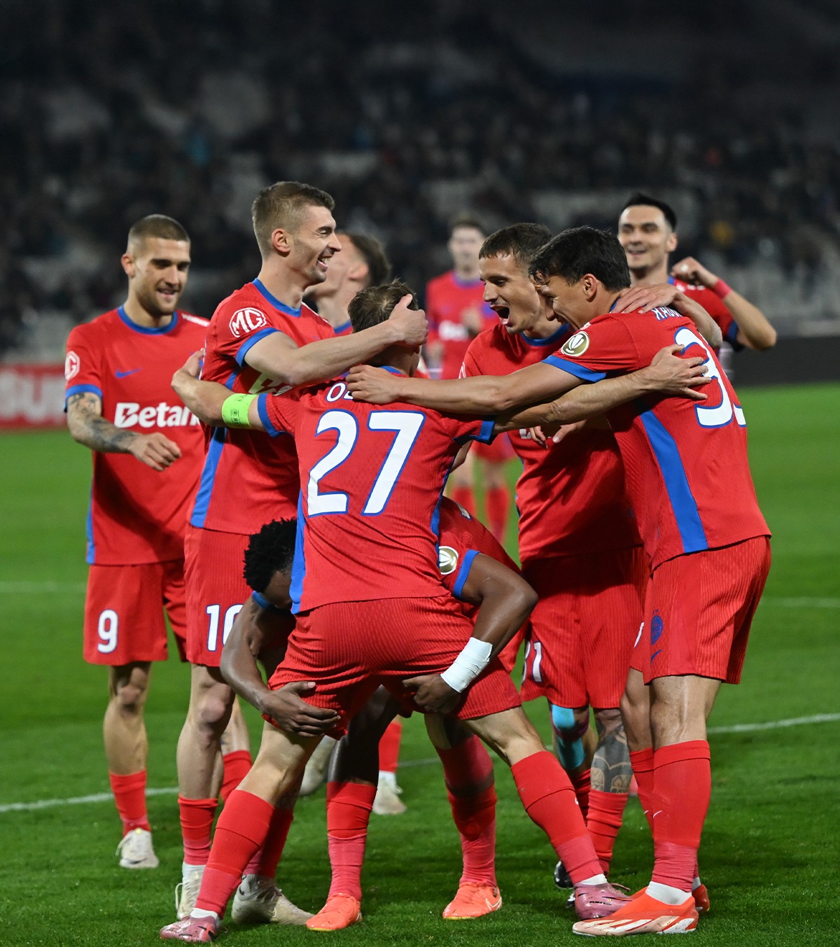 „Perfecțiune, cel mai bun!” Patronul FCSB nu s-a abținut când a aflat cine va arbitra derby-ul cu Rapid + Anunță o revenire importantă