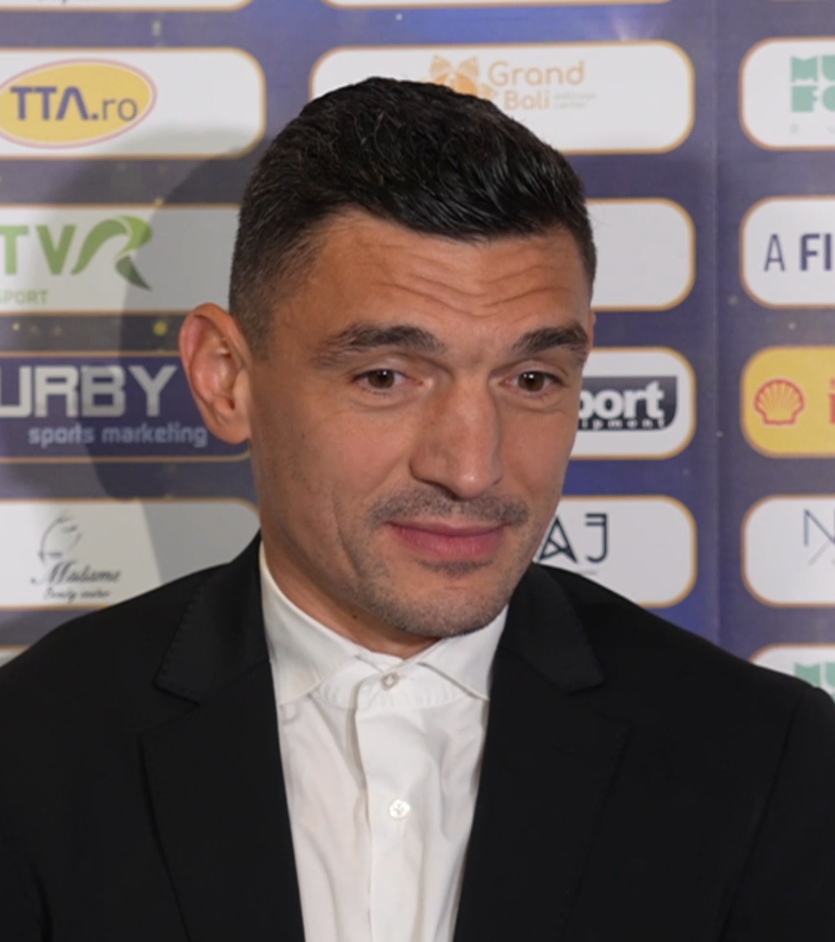 Claudiu Keșeru a demisionat Fostul atacant nu mai este directorul sportiv al celor de la FC Bihor » Motivul plecării