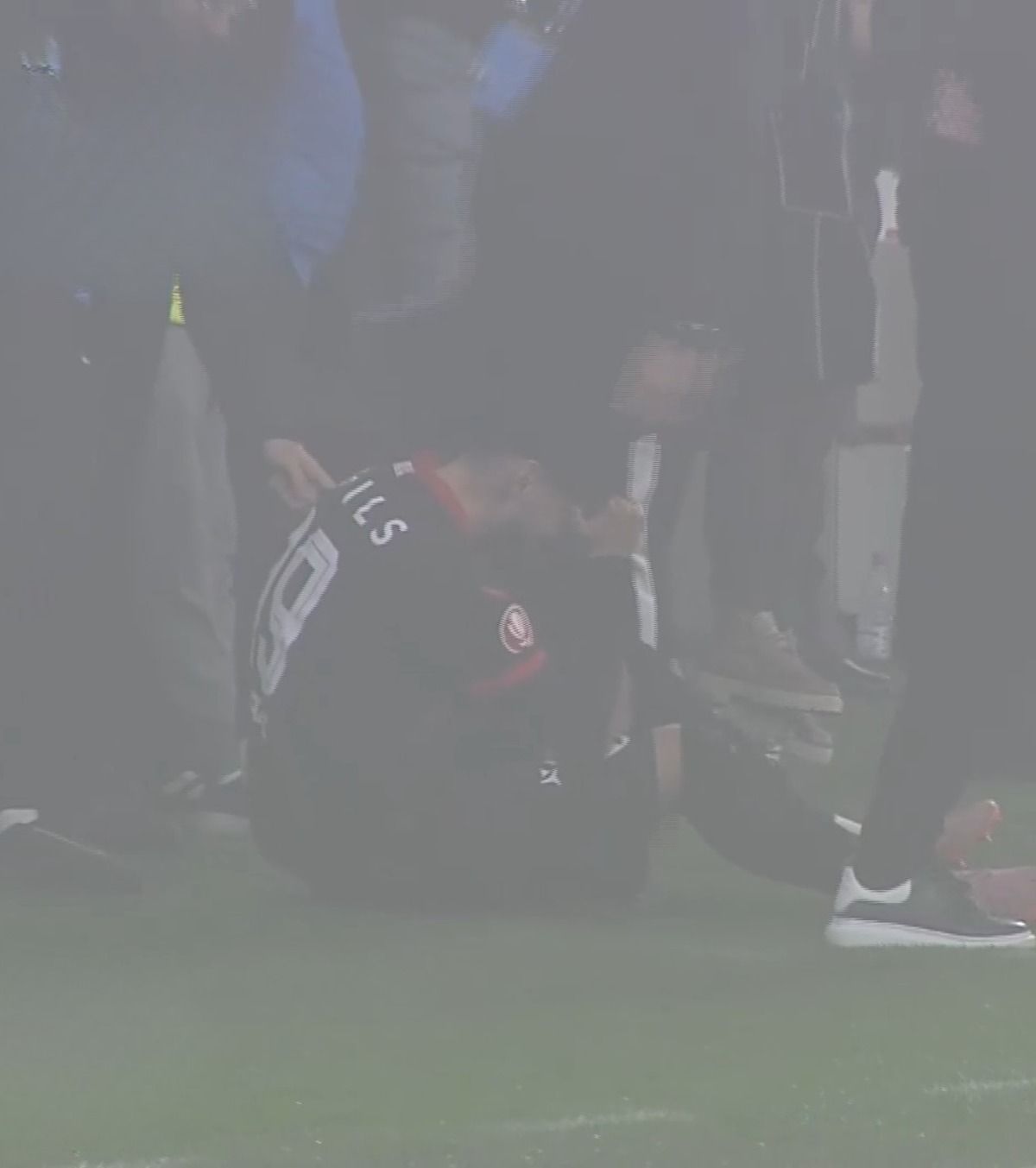 Mazilu, înlocuit după 28 de minute FOTO. Ce s-a întâmplat cu jucătorul lui Dinamo la meciul cu UTA