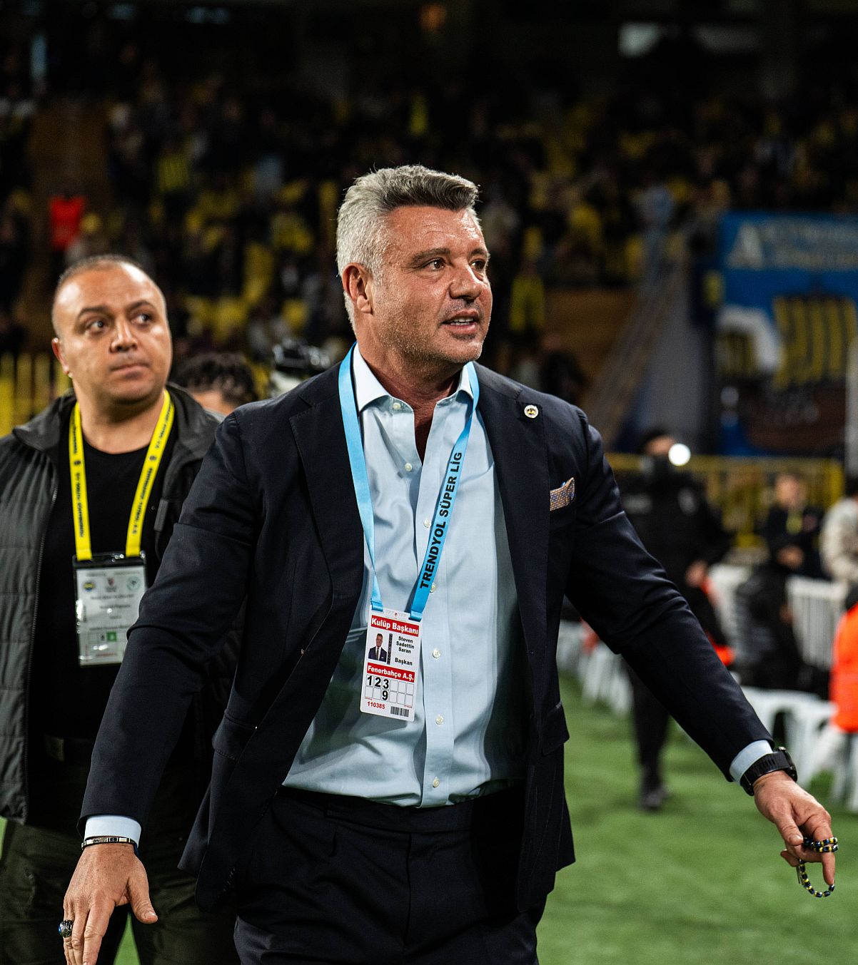 „Tu le cultivi, șefu’!” Ce e în spatele uriașului scandal al drogurilor în care e anchetat președintele lui Fenerbahce