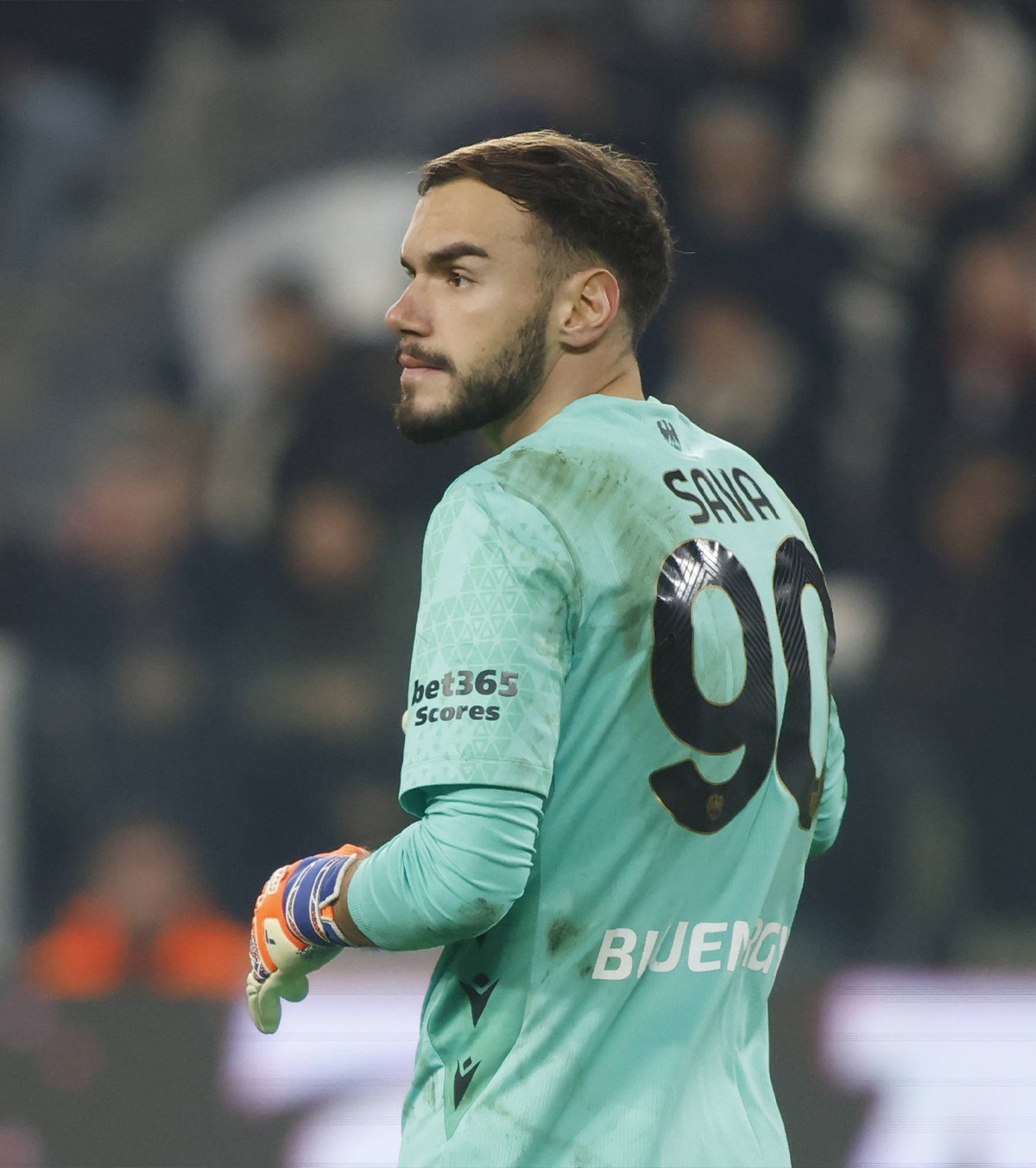 Sava, seară de coșmar Introdus la Udinese după eliminarea titularului, portarul român a luat gol după gol de la ultimul loc din Serie A! 