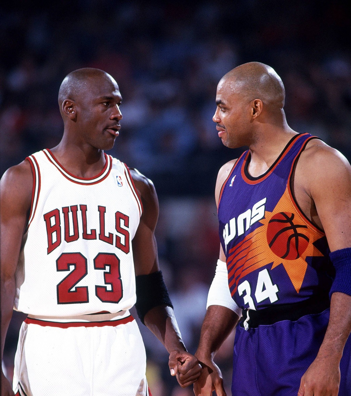 Prietenia care s-a frânt Momentul în care „frăția” dintre Charles Barkley și Michael Jordan  s-a rupt definitiv: „A luat-o razna!”