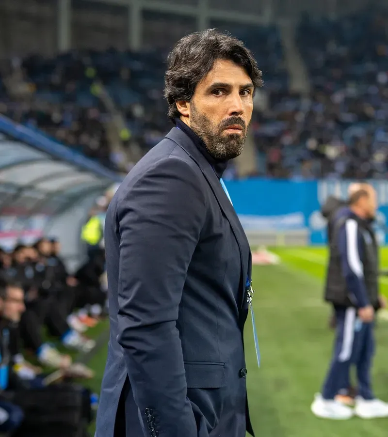 „De ce mă întrebi asta?” Coelho s-a enervat după ce a dus Craiova pe primul loc