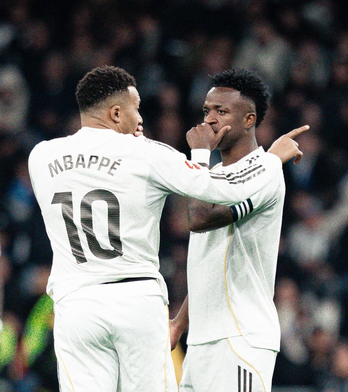 „Să-l transferăm pe Mbappe!”  Poveste nebună în Spania! Locuitorii dintr-un orășel au dat lovitura la loterie cu ajutorul echipei de fotbal