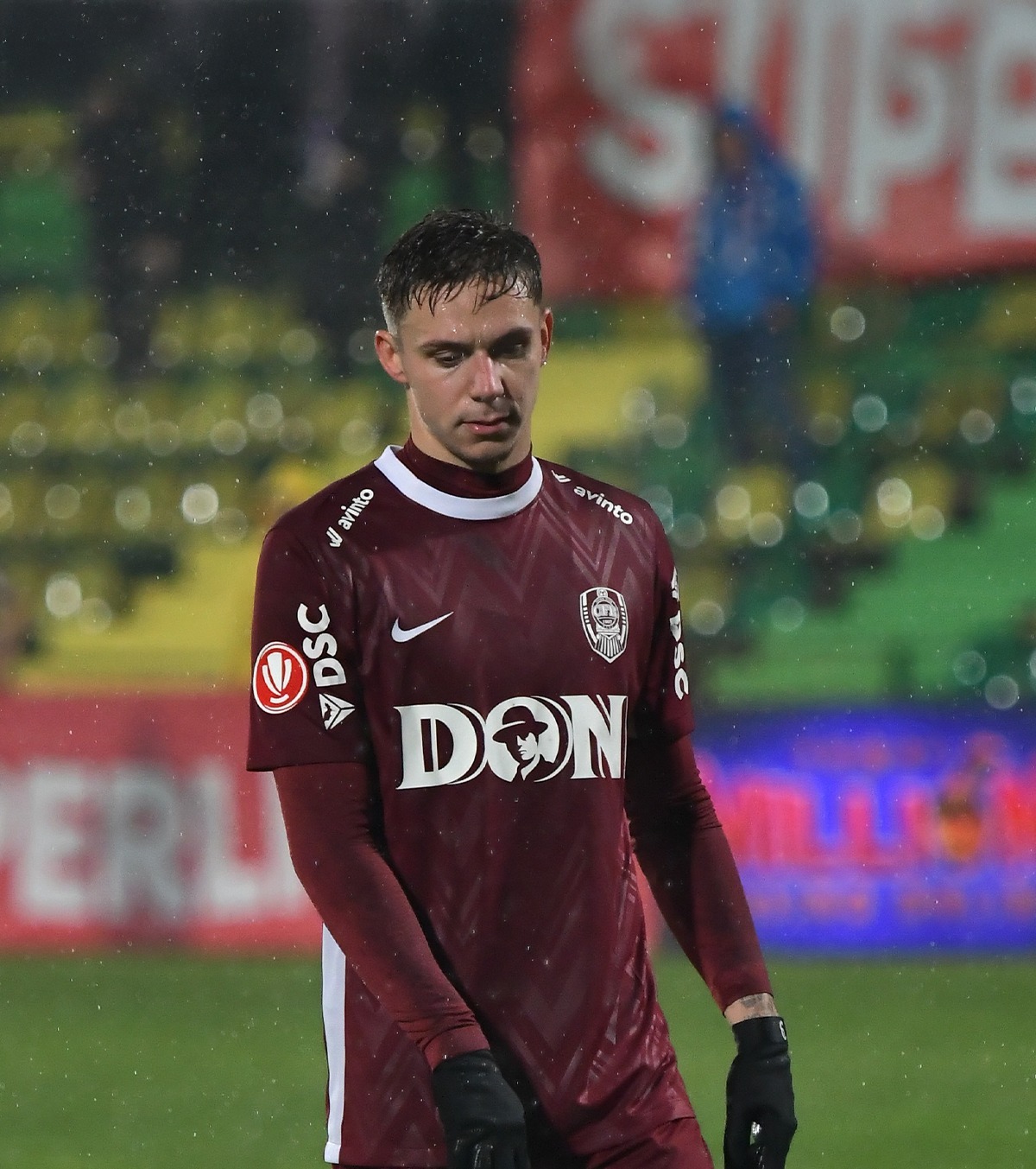 Louis Munteanu, pedepsit Ce sancțiune dură ar fi primit golgheterul CFR-ului, după ce a îmbrăcat tricoul rivalei FCSB