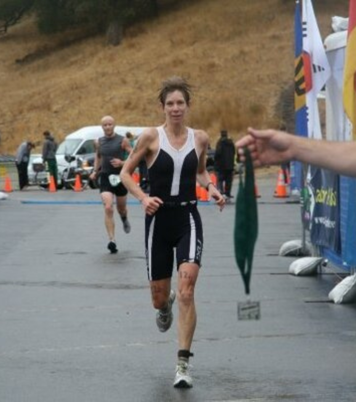 Final tragic Trupul triatlonistei Erica Fox, dispărută după atacul unui rechin, a fost găsit după o săptămână de căutări