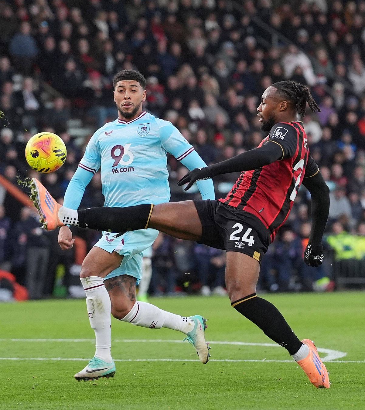 Primul mare transfer al iernii Ce atacant cumpără Guardiola și City în primele zile din 2026. Și la ce preț!