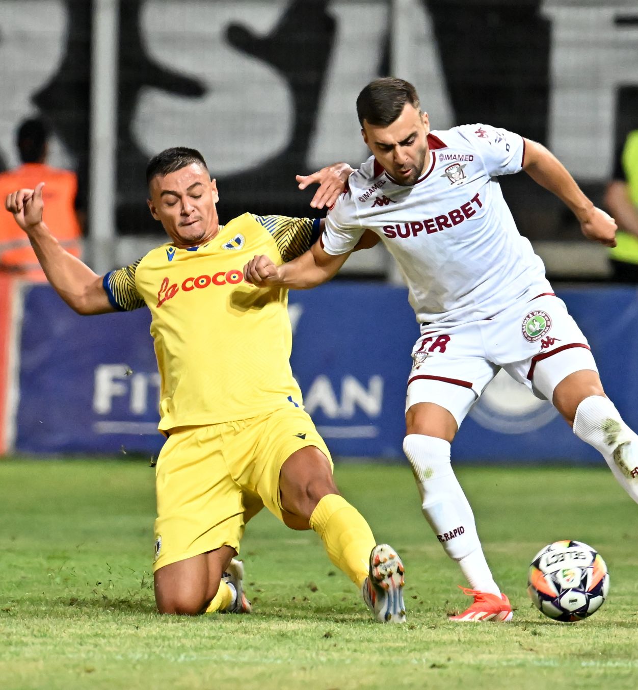 Dinamo, primul transfer în 2026 „Câinii” aduc întăriri în defensivă » Detalii despre contract