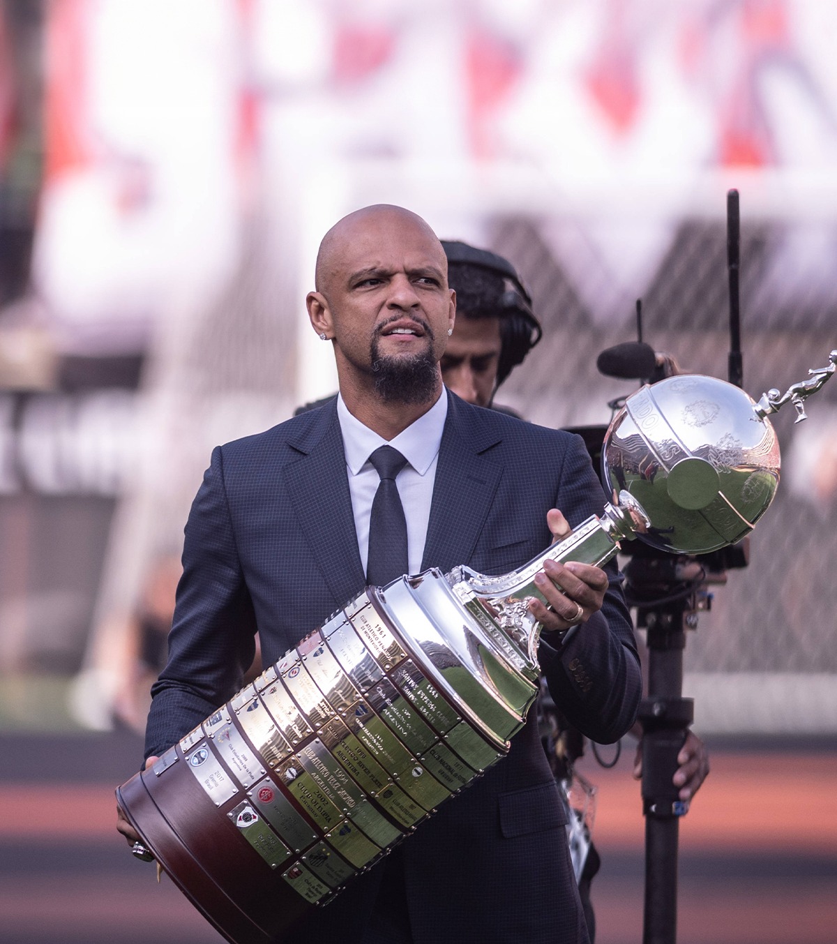 „Mi-a spus că mă împușcă” Un traficant l-a salvat pe Felipe Melo: „Ieșeam cu oameni periculoși până m-a luat el deoparte”