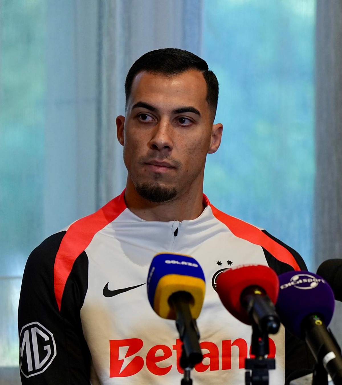 „Fotbalul fără presiune nu e fotbal” GOLAZO.ro, la prima conferință a lui Andre Duarte la FCSB , în Antalya. Ce a spus portughezul de Becali