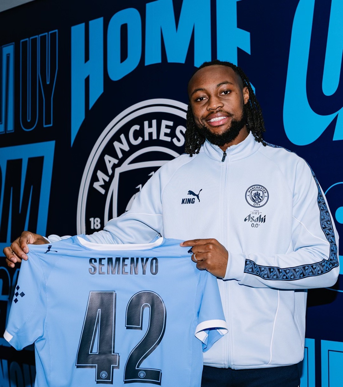 Semenyo, prezentat oficial VIDEO: Atacantul ghanez a semnat pe cinci ani cu Manchester City » Suma pentru care s-a făcut transferul