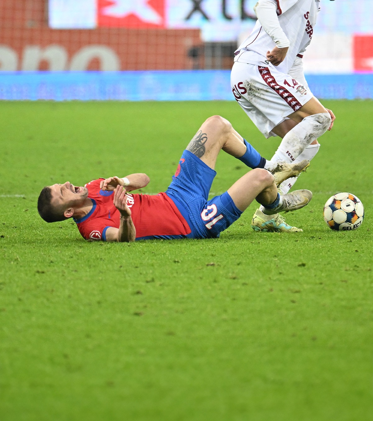 Sfat pentru Tănase Ce i-a spus fostul atacant al naționalei: „Nu mai face asta, arată urât!” » Reacția starului de la FCSB