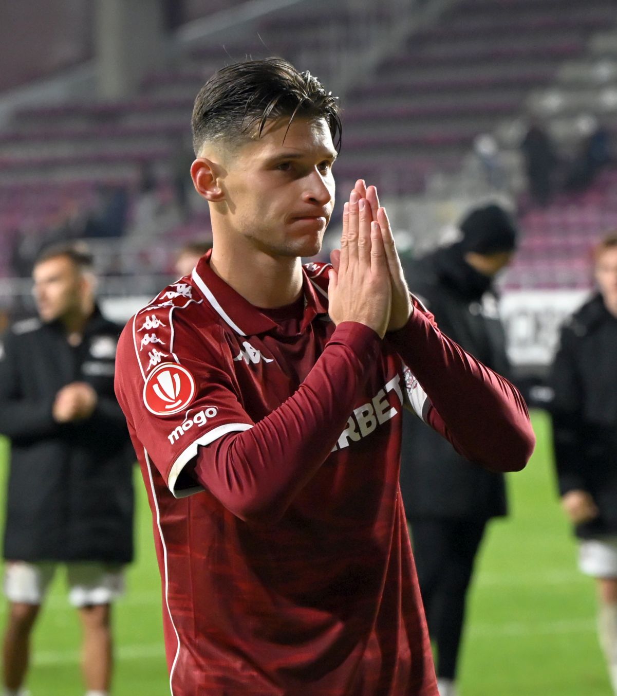 Salariu de aproape 4 ori mai mare pentru Dobre! GOLAZO.ro a aflat detalii despre suma pe care o pune pe masă Maccabi Haifa pentru golgheterul de la Rapid