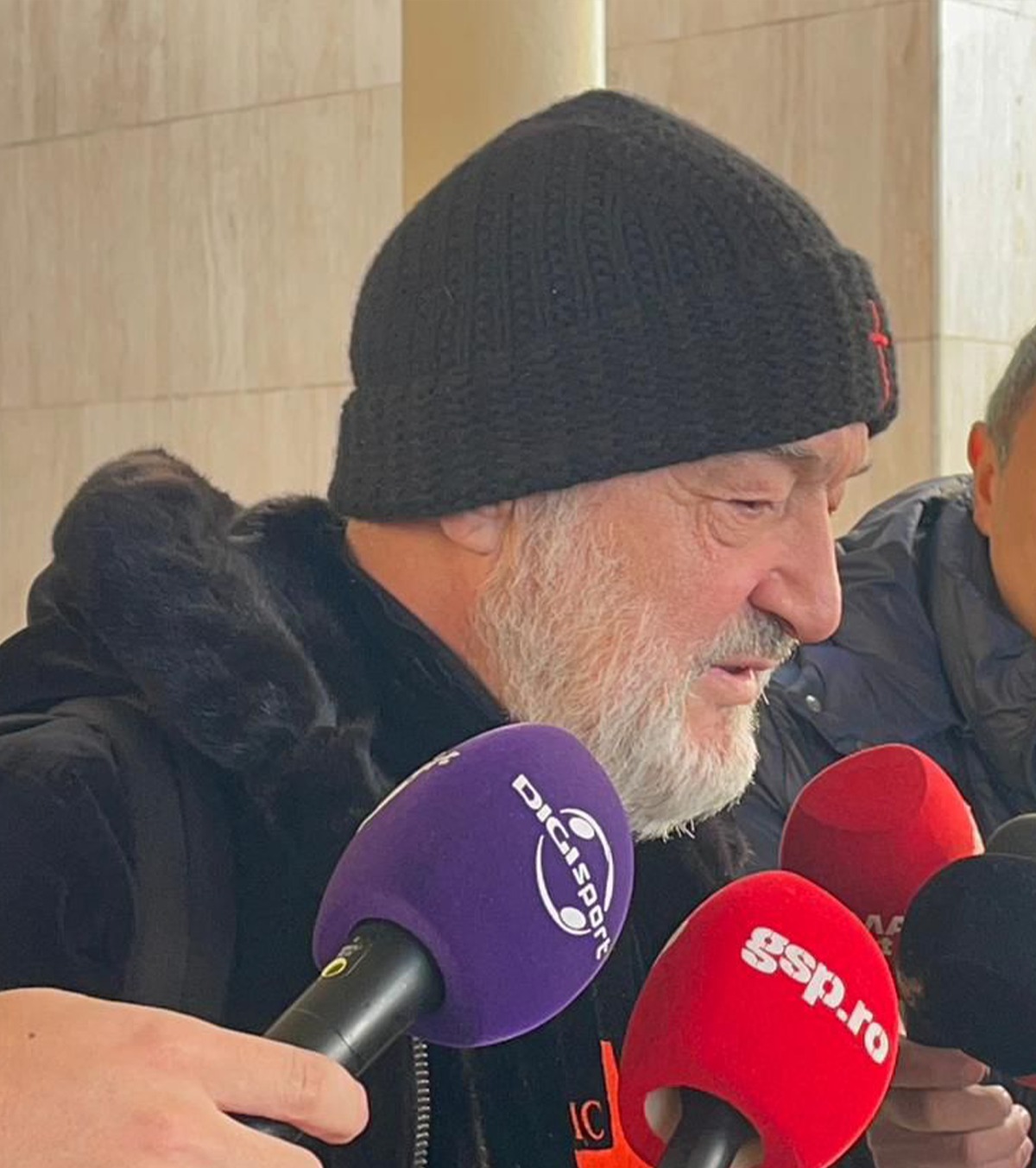 „Dacă-l voiam eu, îl lua Șucu?”  Patronul FCSB, „săgeți” către Moruțan: „FCSB e mai bună fără el”