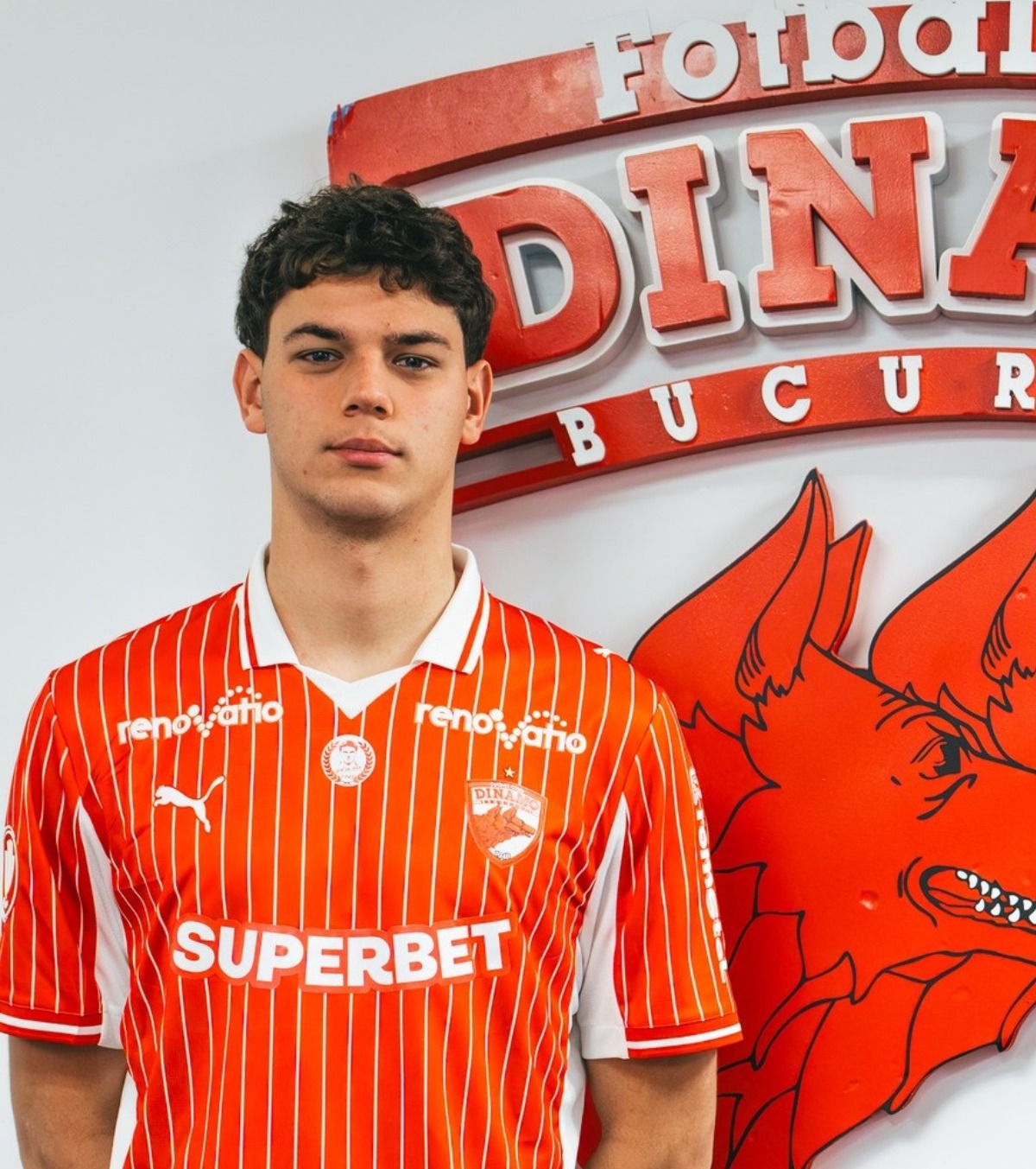 Matteo Duțu, prezentat oficial la Dinamo Pe cât timp a semnat și ce număr va purta  fundașul trecut pe la Lazio și AC Milan