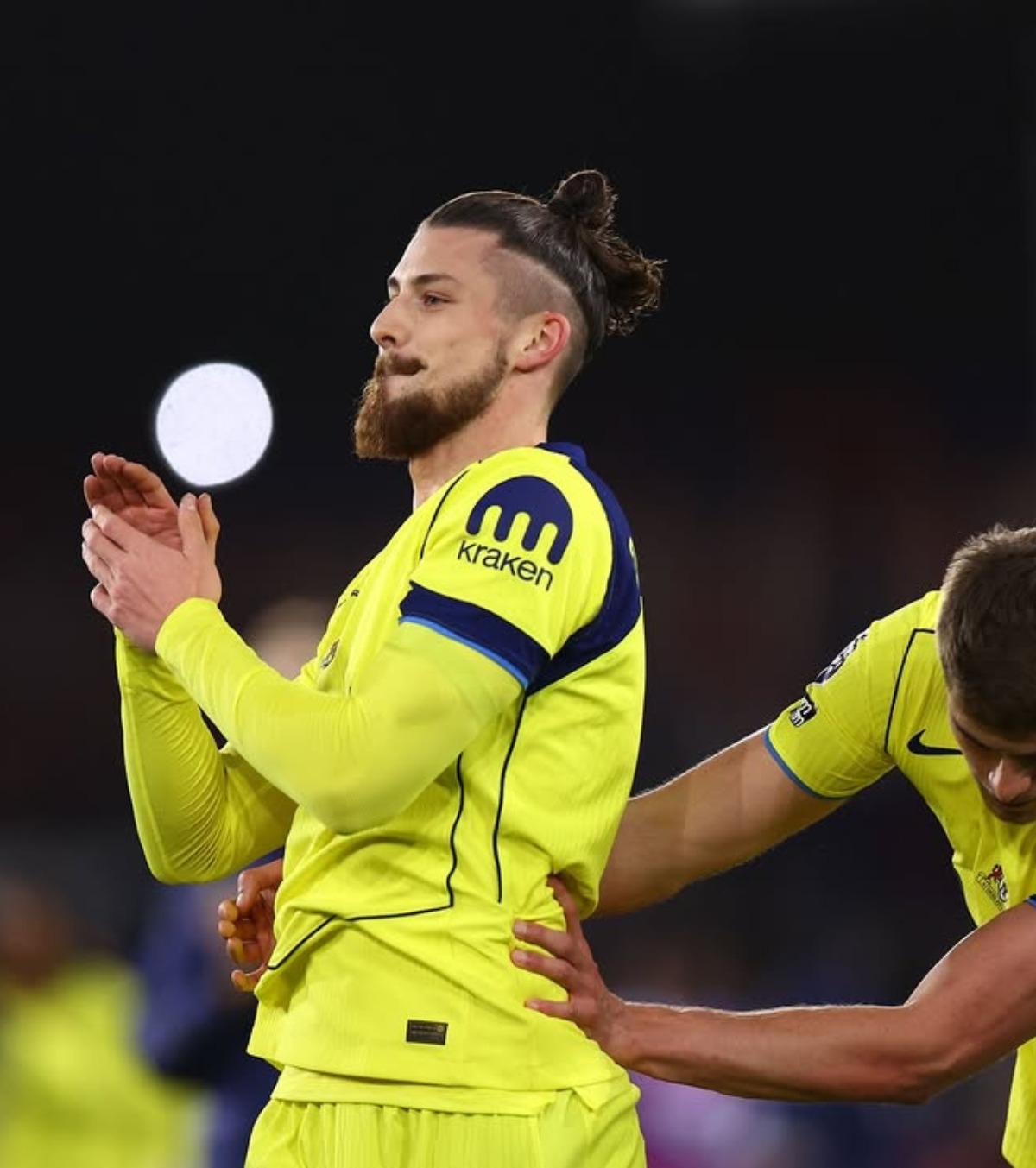 De ce e blocat Drăgușin la Londra Tottenham încă nu permite transferul stoperului. De unde ar putea veni salvarea