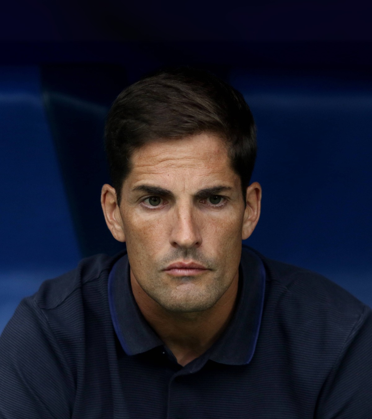 Decizii bizare cu ChatGPT Antrenorul spaniol, acuzat că făcea echipa, stabilea transferurile și planifica deplasările cu ajutorul inteligenței artificiale