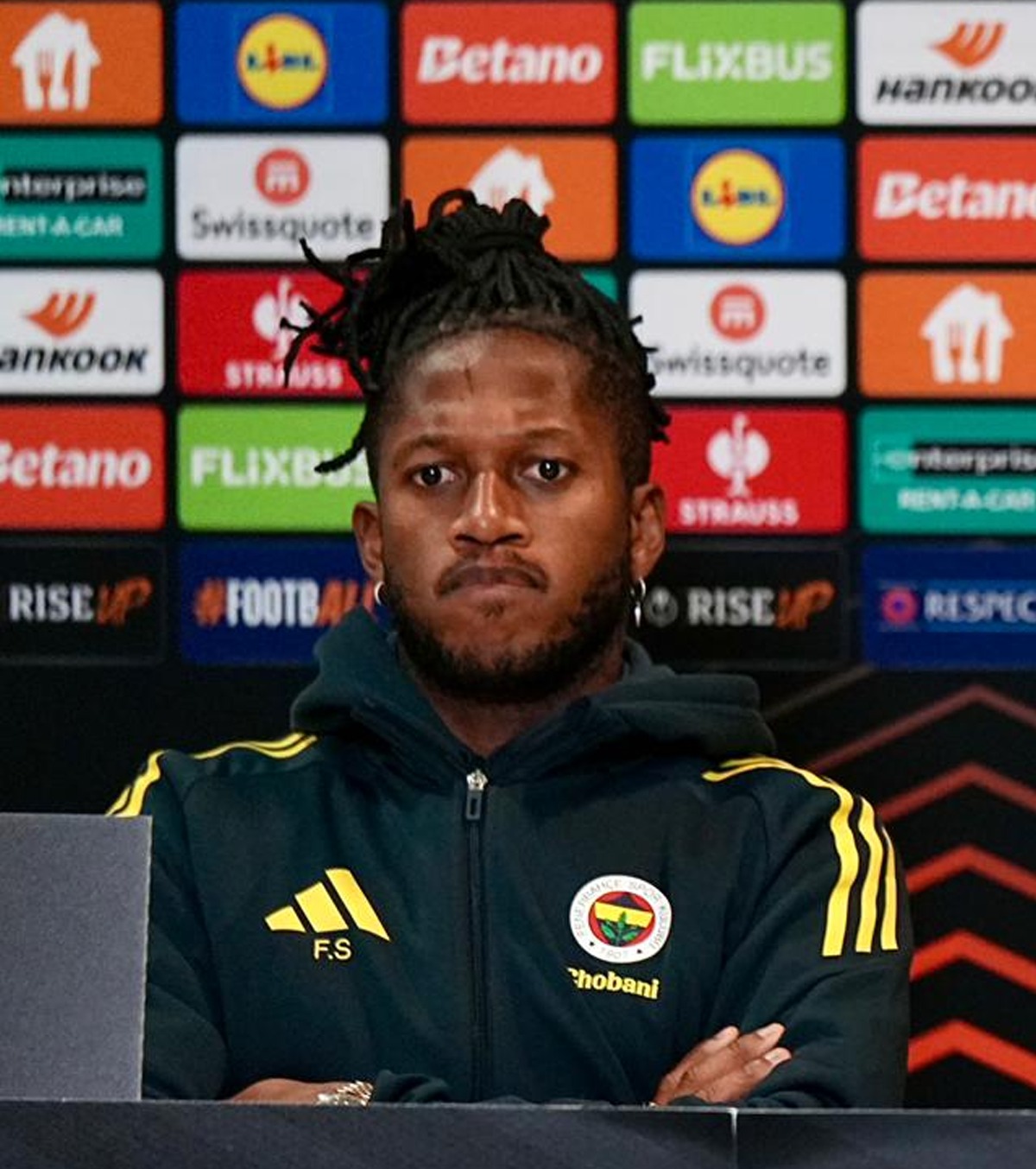 „Nu-mi imaginam că va antrena și acum” Brazilianul lui Fenerbahce, mesaj pentru Lucescu: „Îi mulțumesc pentru ce a făcut pentru mine”