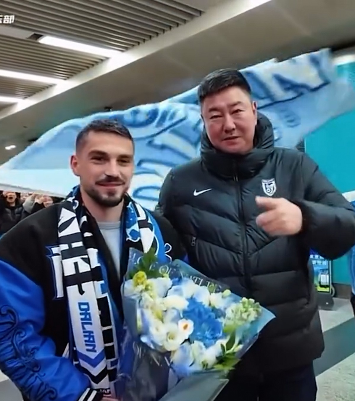 Stanciu e jucătorul lui Dalian! Transferul nu a fost anunțat oficial, dar clubul chinez a prezentat noii jucători. Era acolo!