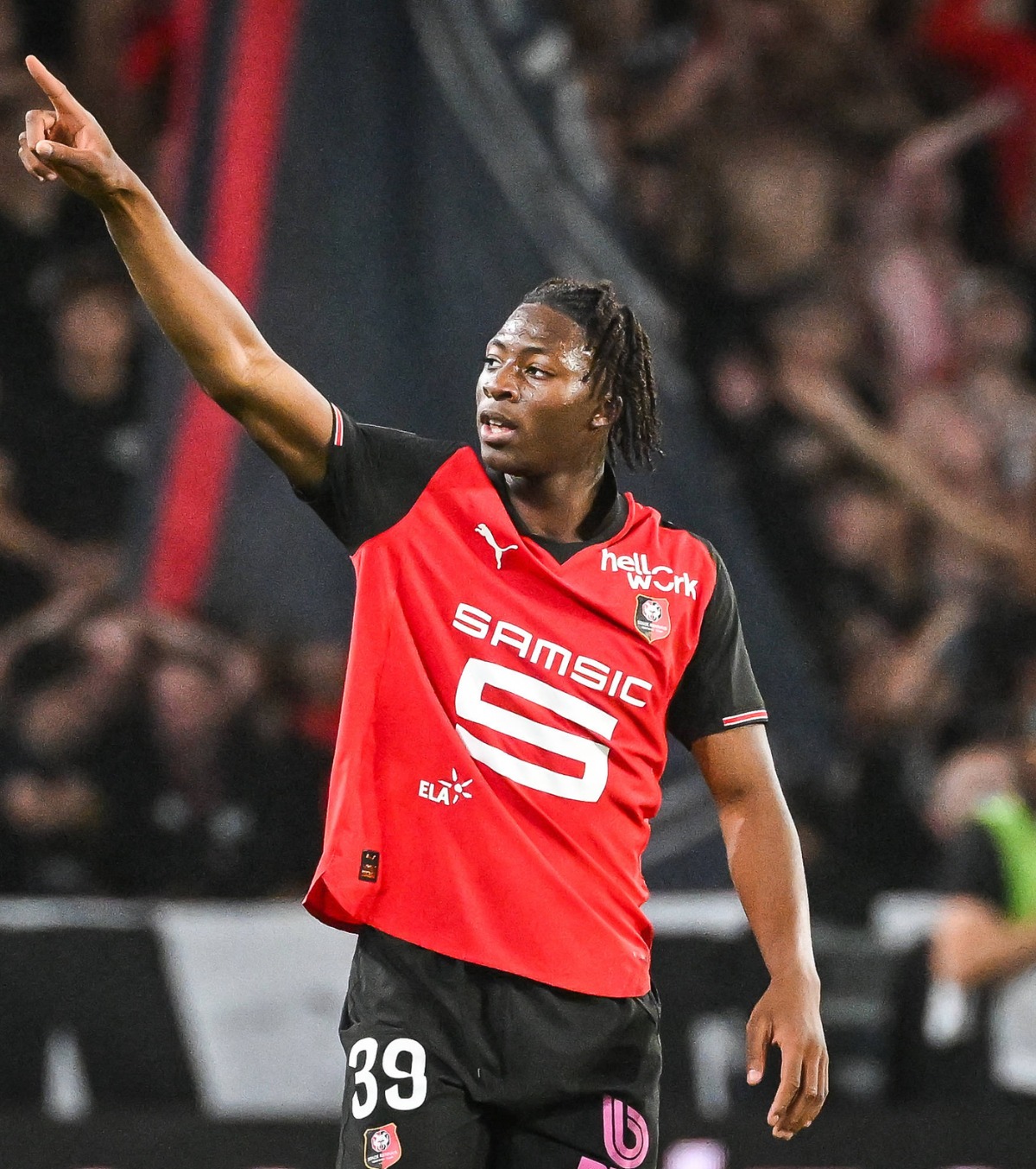 La 18 ani pleacă în Golf Marele talent din Franța a fost dorit de Manchester United, dar a ales Arabia Saudită