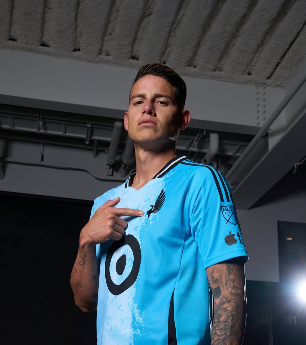 „James, tu reprezinți speranța”  Destinație surprinzătoare aleasă de fostul star de la Real și Bayern » A ajuns în mijlocul protestelor