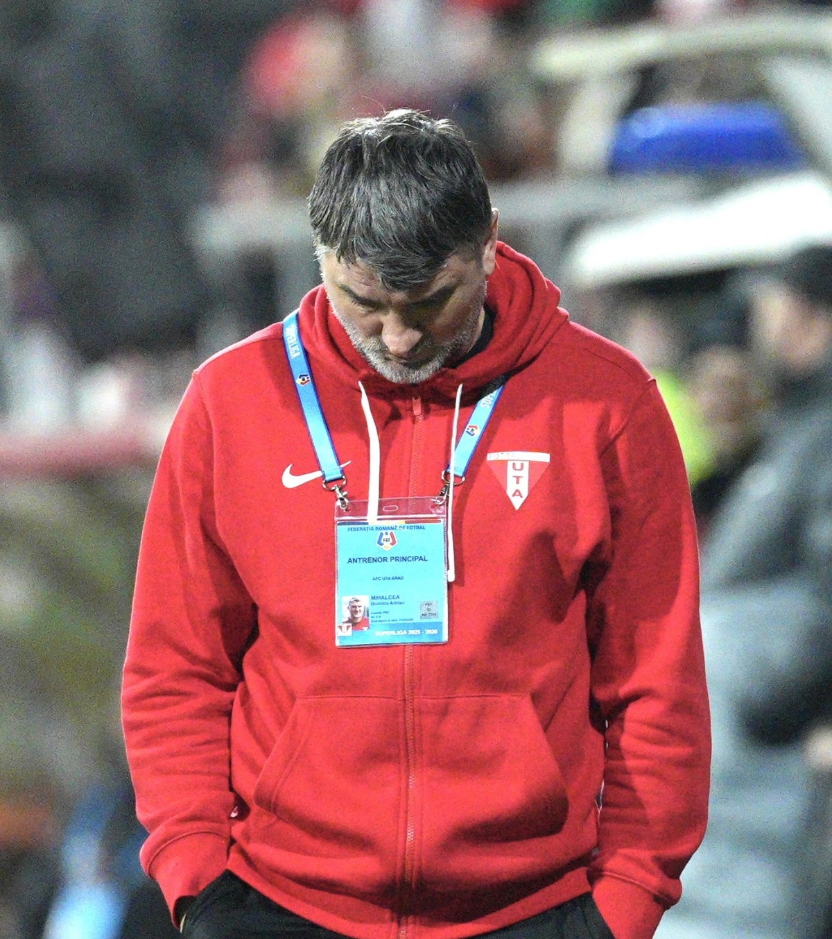 „A fost ultimul meci” Adrian Mihalcea i-a anunțat plecarea după eșecul neașteptat cu Csikszereda: „Îmi pare rău pentru el”