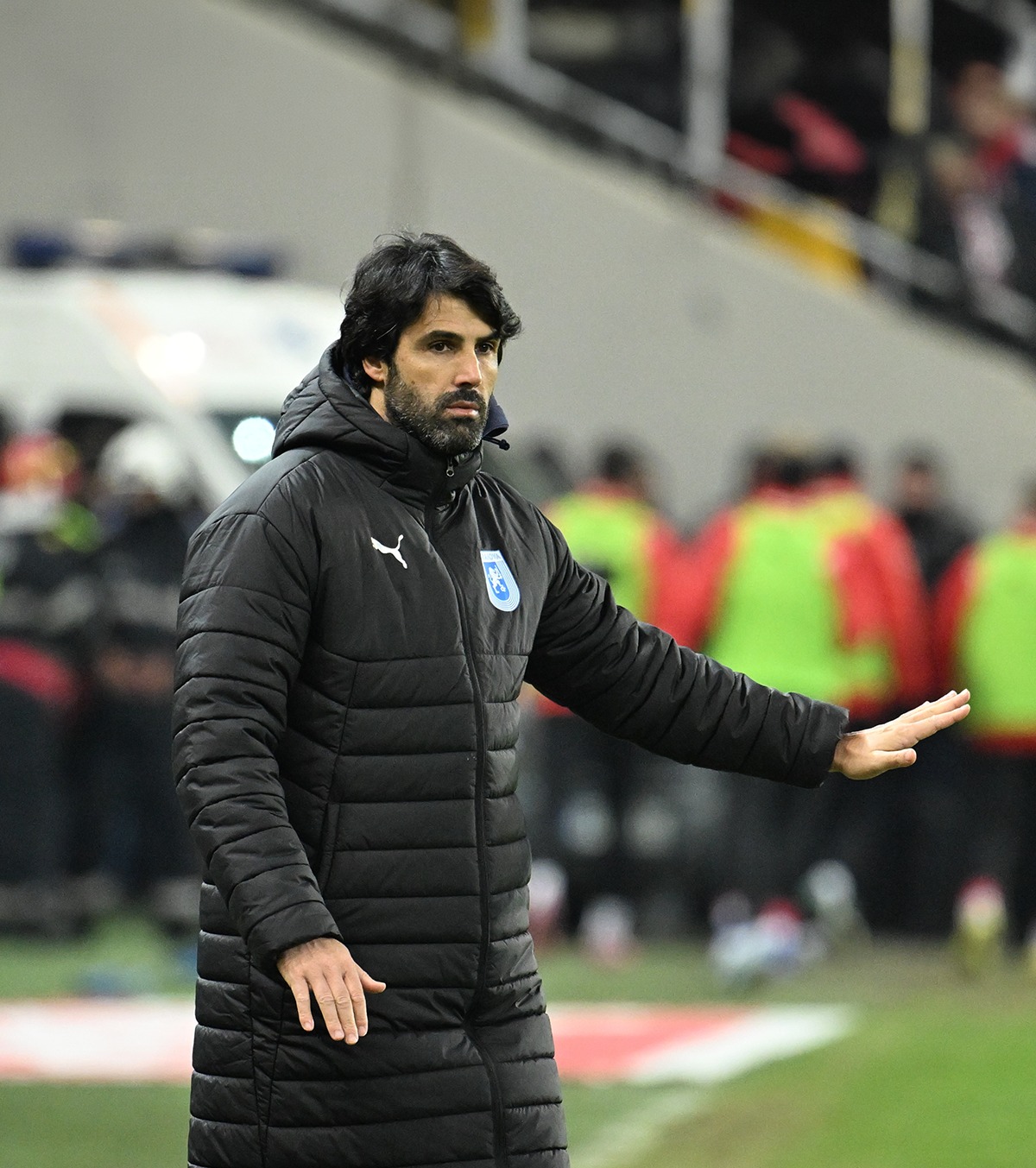 „Au avut un șut și au dat gol” VIDEO. Coelho rămâne precaut după remiza cu Dinamo: „Nu mă gândesc la titlu”