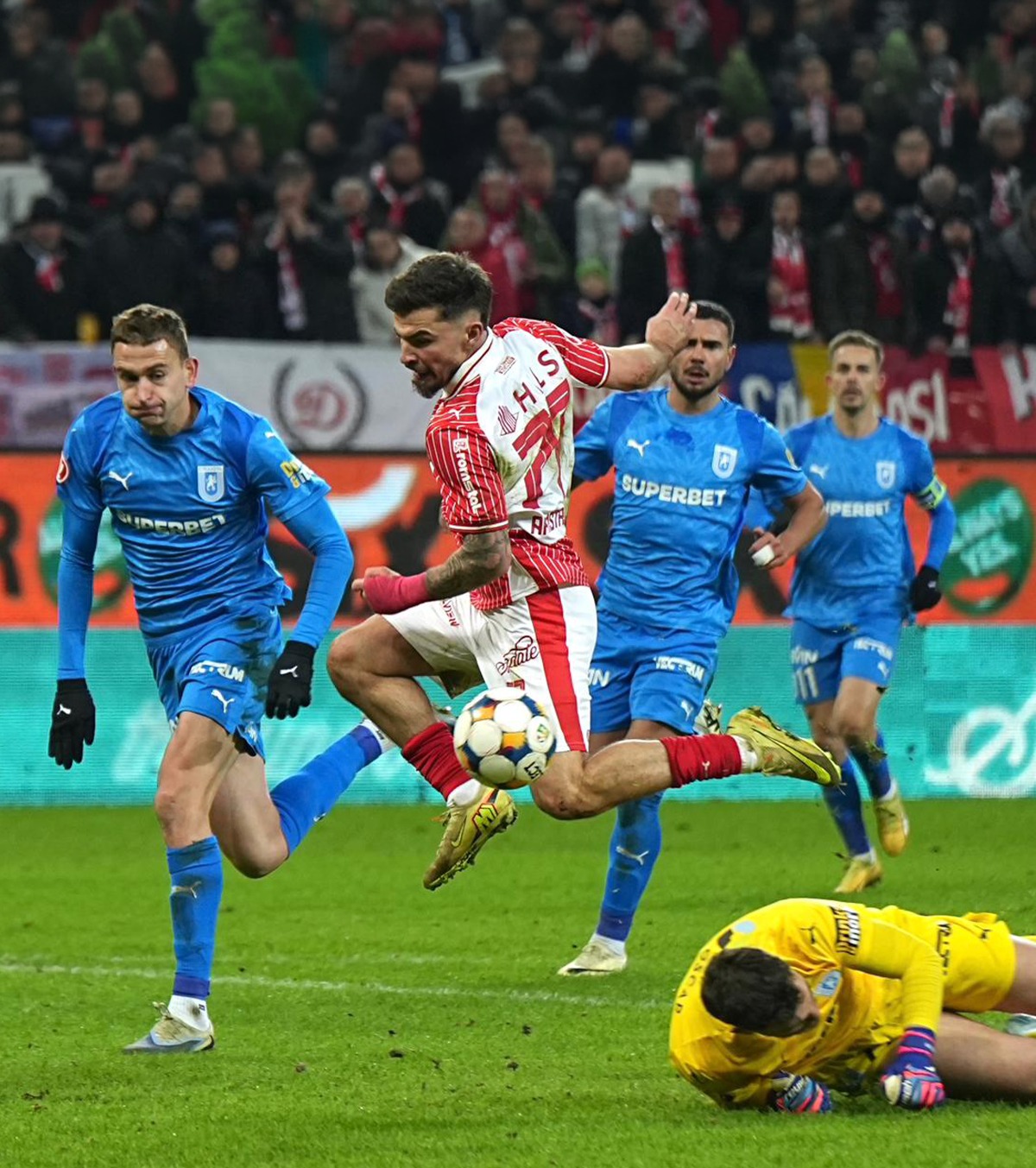 Comparație Craiova - Dinamo MM Stoica analizează primele două clasate din Liga 1: „Aceasta e singura echipă la care nu prea am ajuns la poartă”