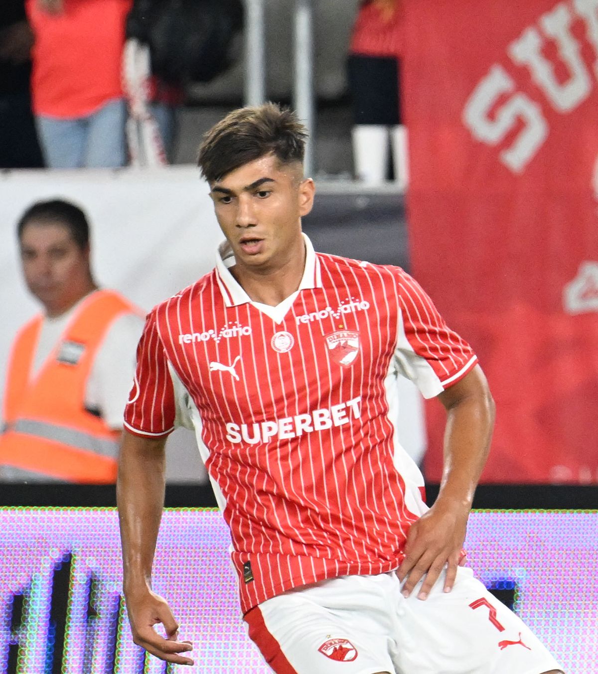 „Nu vreau să dau cu piciorul” Alexandru Musi a vorbit deschis despre ofertele primite de Dinamo pentru el