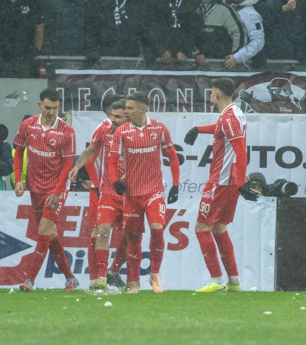 Criticat aspru de gloria lui Dinamo Eroul „câinilor” din meciul cu FCSB, luat la țintă după derby-ul cu Rapid: „Pe vremea mea era o vorbă”