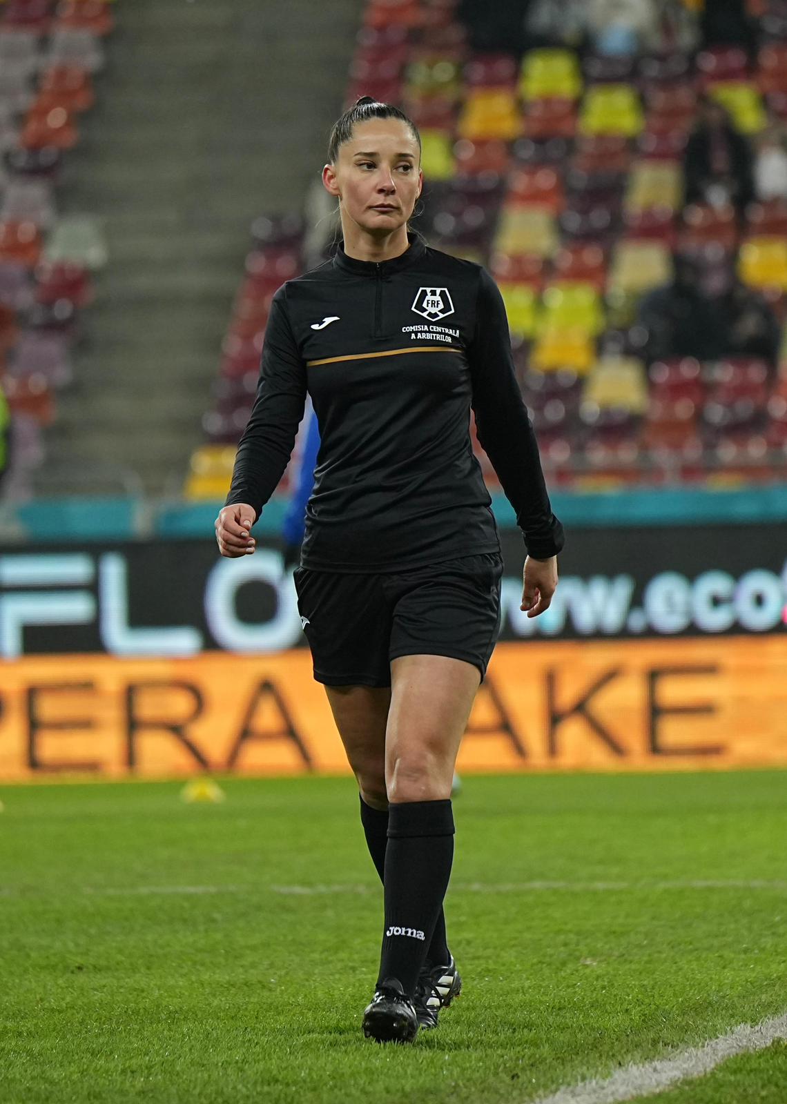 Iuliana Demetrescu a arbitrat două meciuri în acest sezon de Liga 1/ Foto: GOLAZO.ro