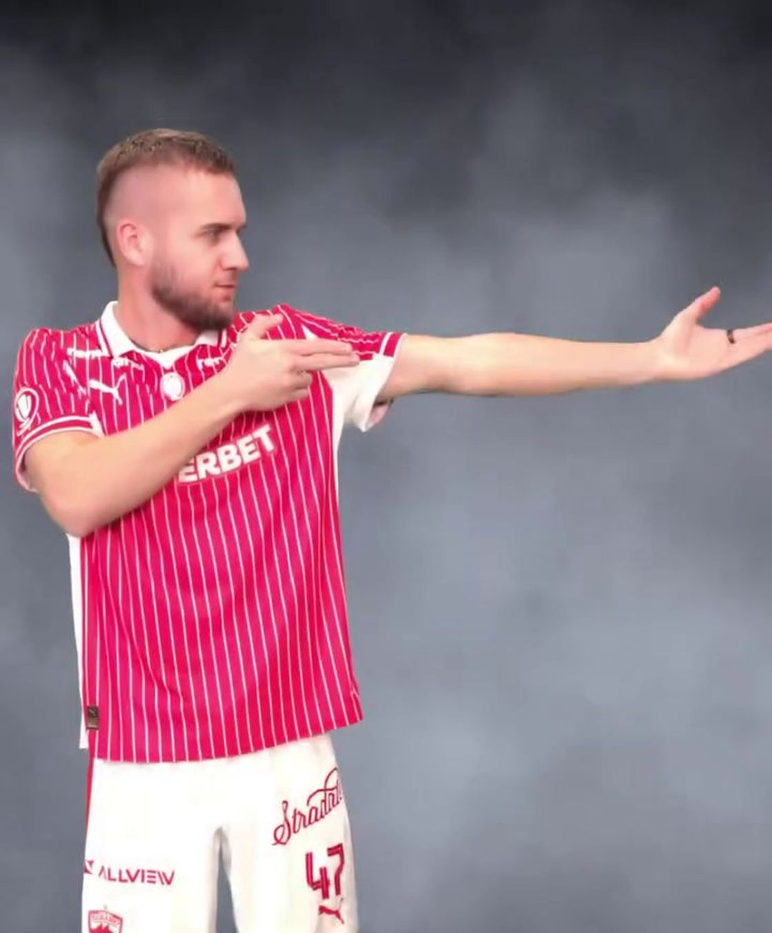 De ce are Pușcaș permis de port armă Atacantul lui Dinamo a explicat totul: „Acesta e scopul”