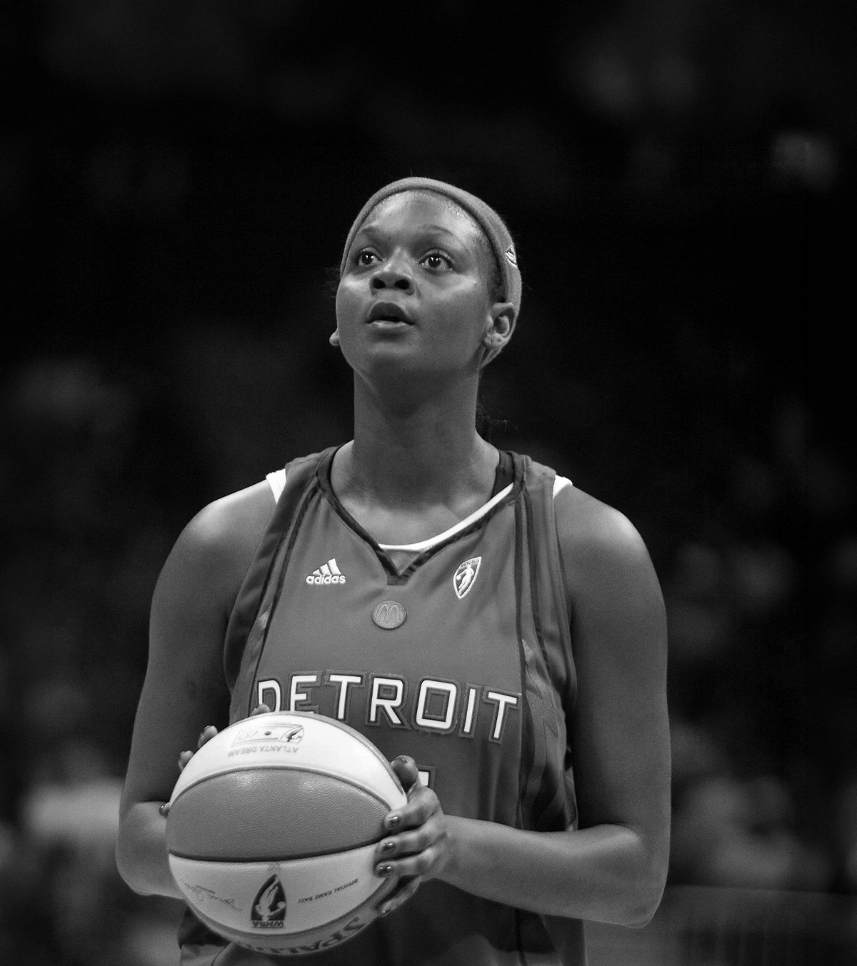 Dublă campioană WNBA a murit la doar 43 de ani S-a stins din viață în urma unui tragic accident rutier