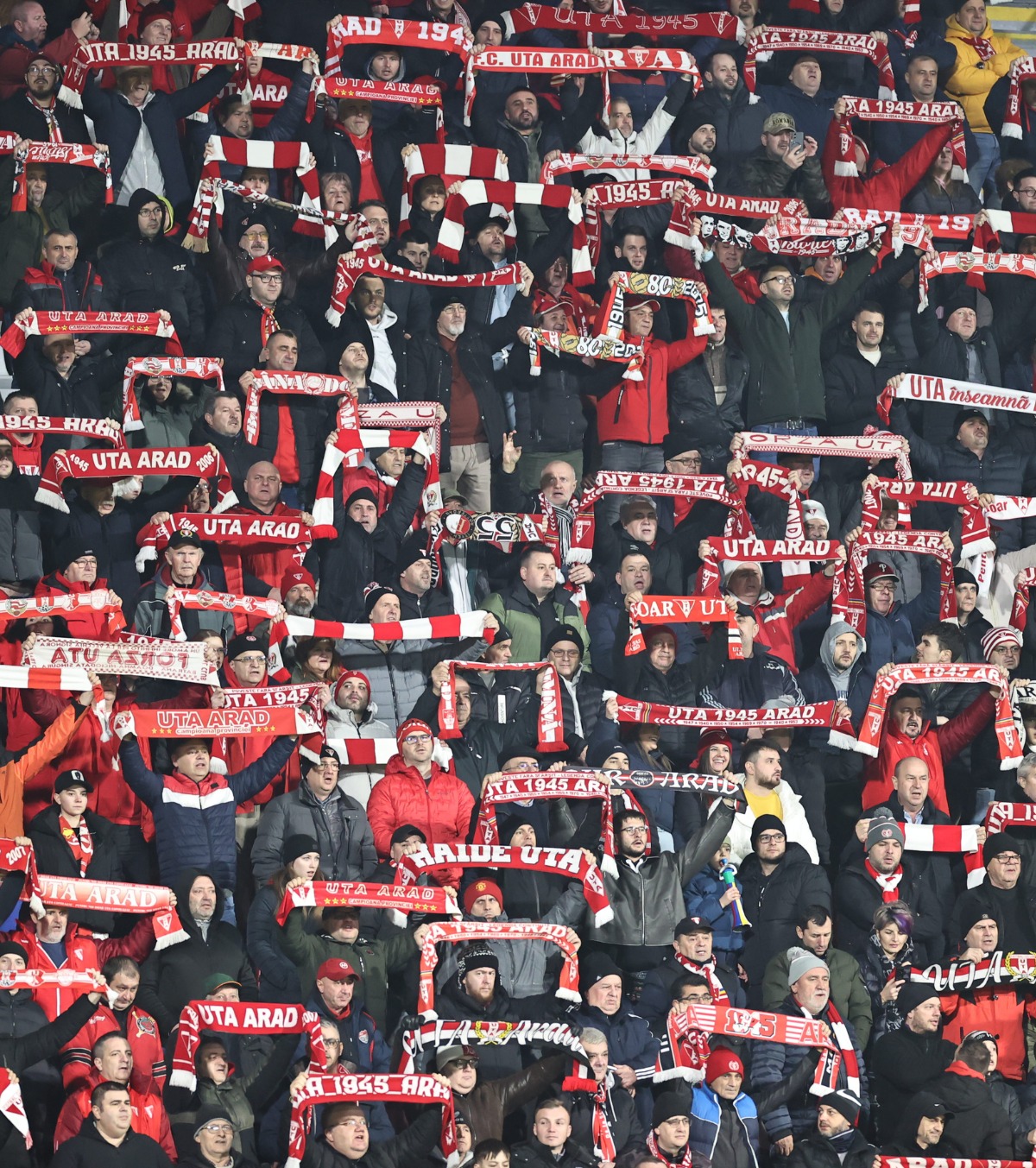 Sold-out la UTA - FCSB Fanii au cumpărat toate biletele în timp-record » S-a stat la coadă!