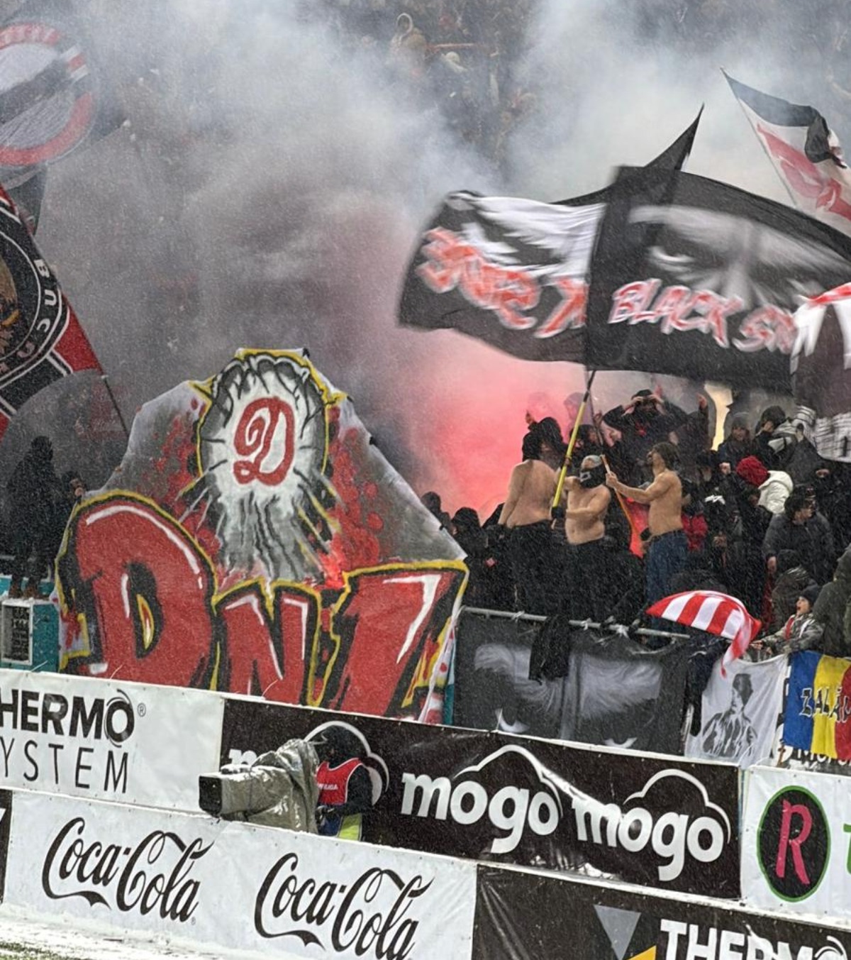 Amenzi după Rapid - Dinamo Sancțiuni drastice aplicate de Comisia de Disciplină, în urma evenimentelor din derby